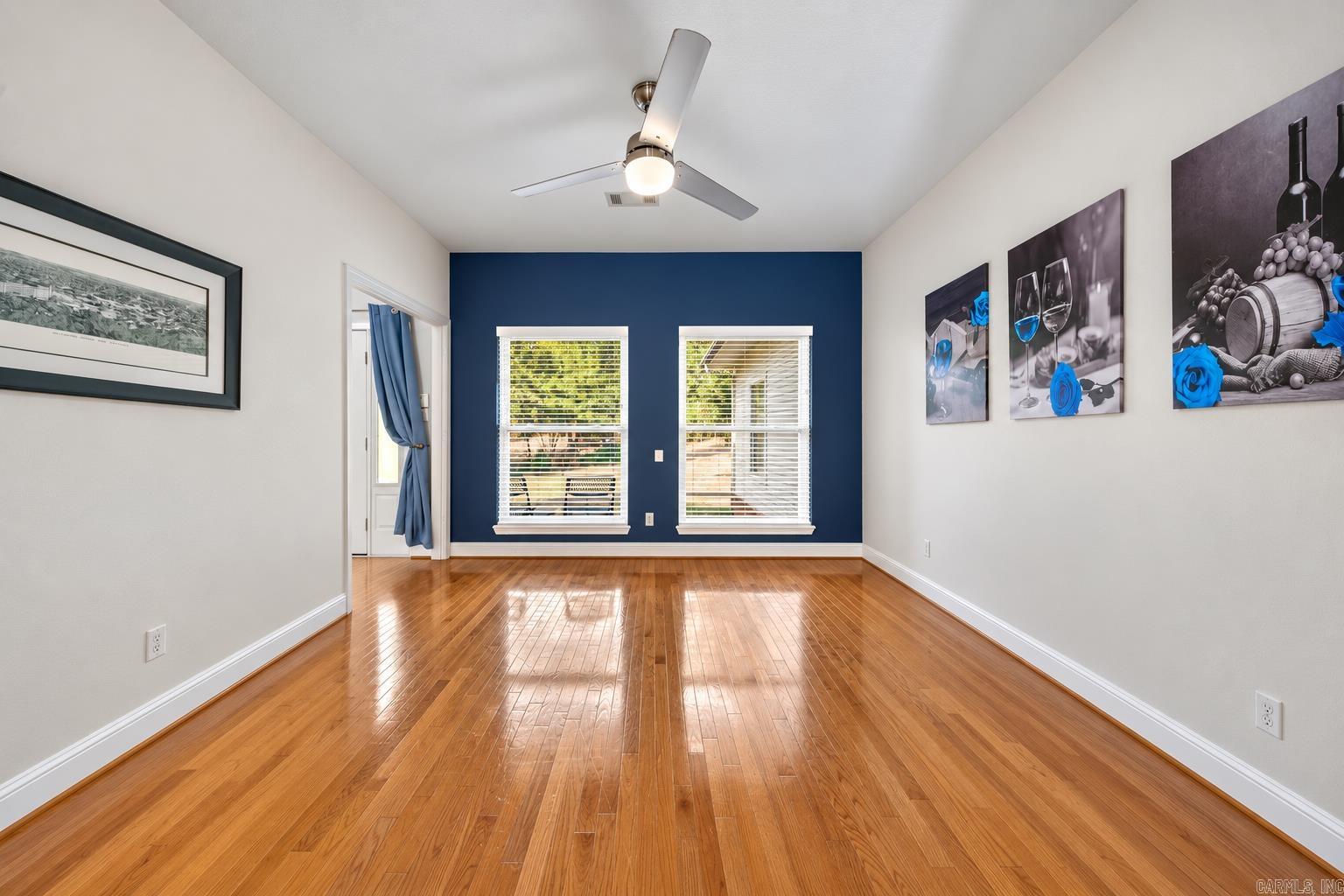 100 Penbay Place Property Photo 5