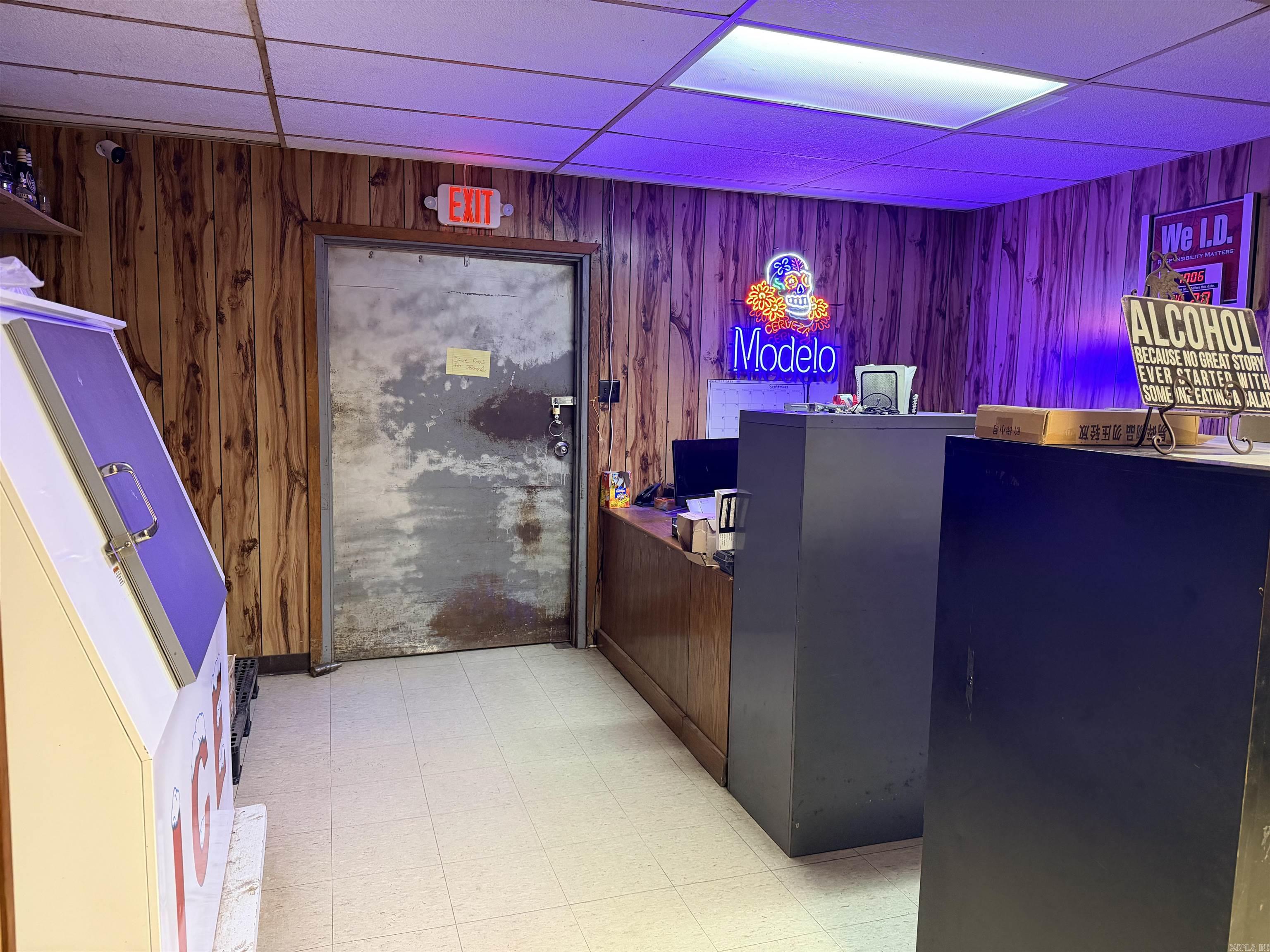 14070 Strong Hwy Property Photo 25