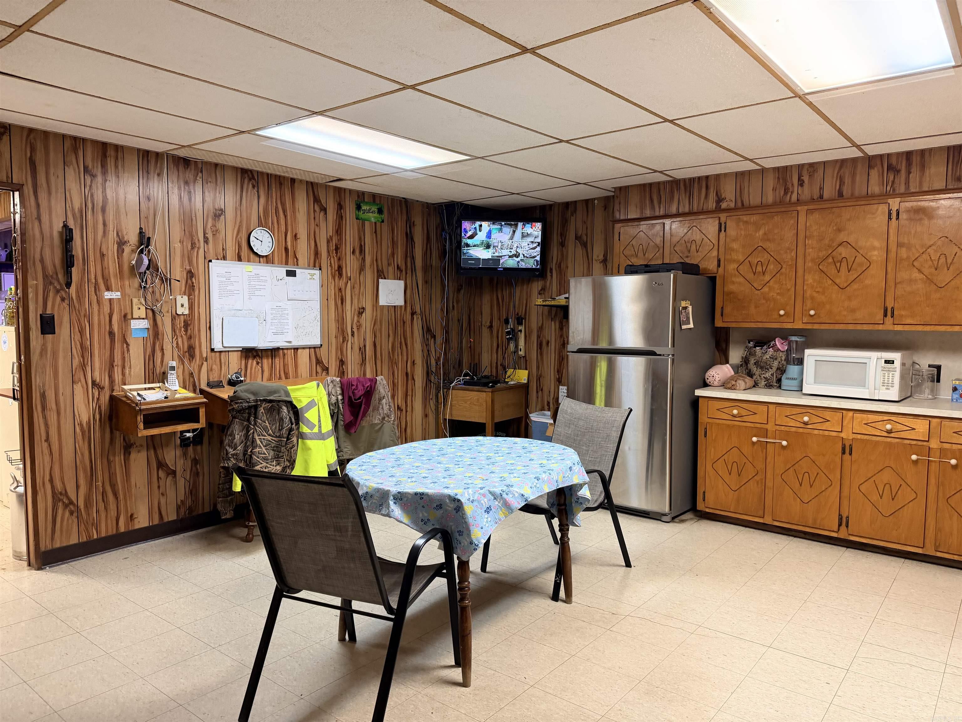 14070 Strong Hwy Property Photo 30