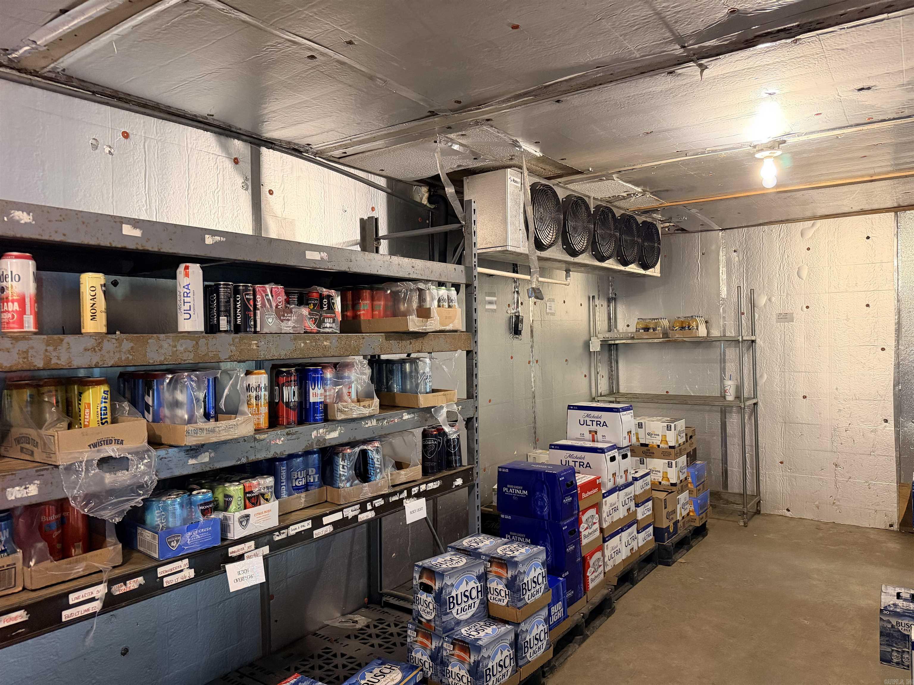 14070 Strong Hwy Property Photo 38