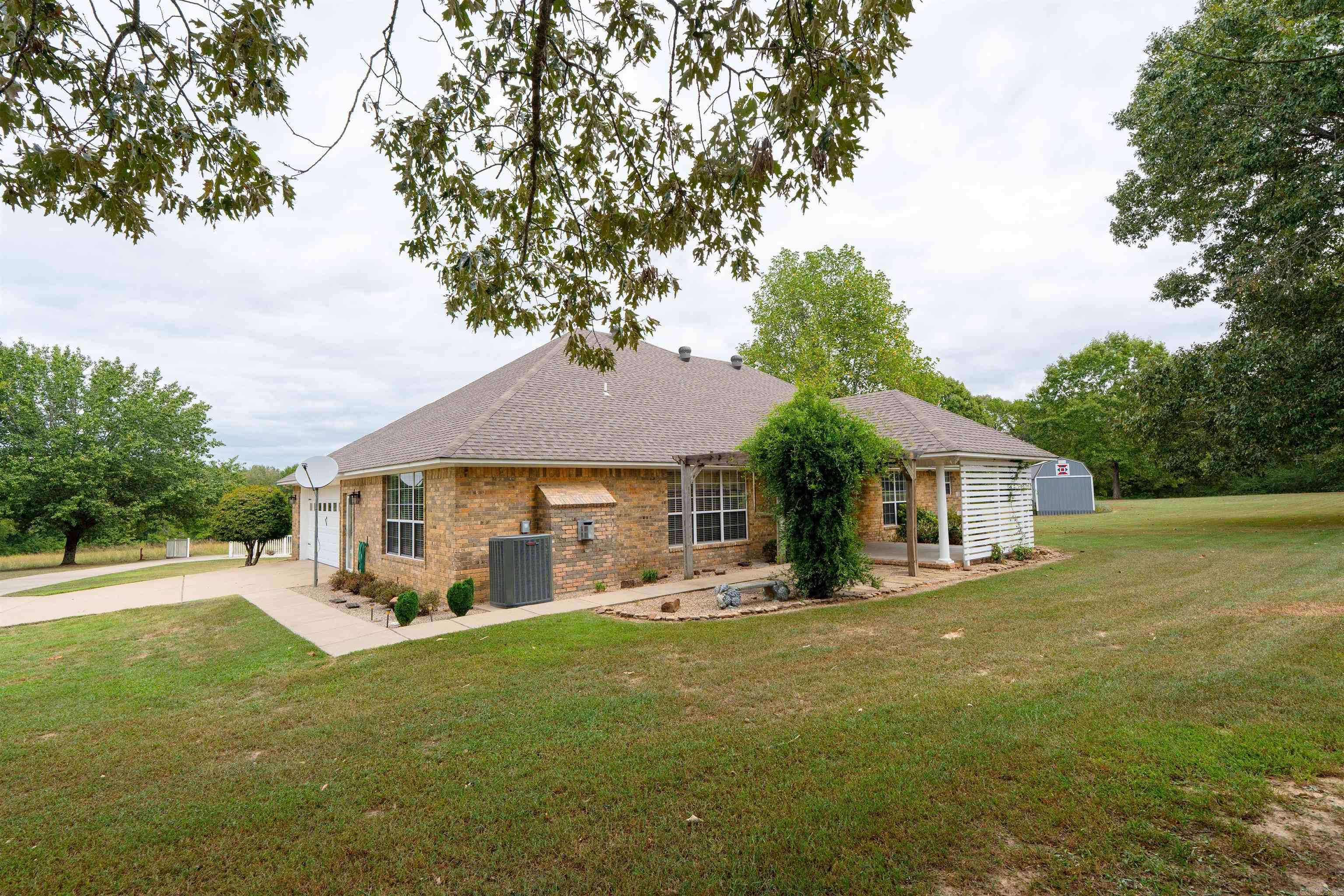 150 Eagle Circle Property Photo 4