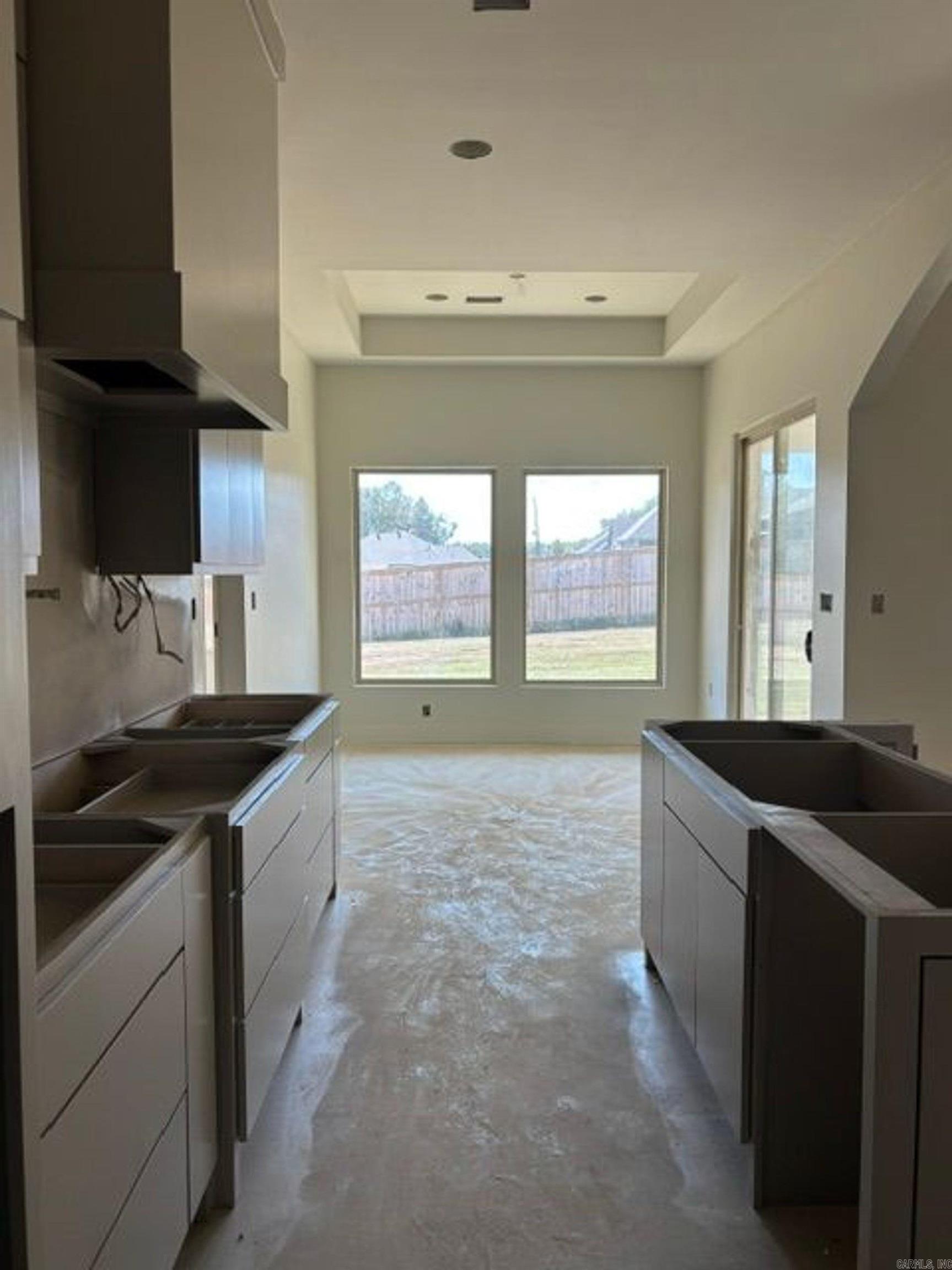 8008 Creek Rock Cove Property Photo 5