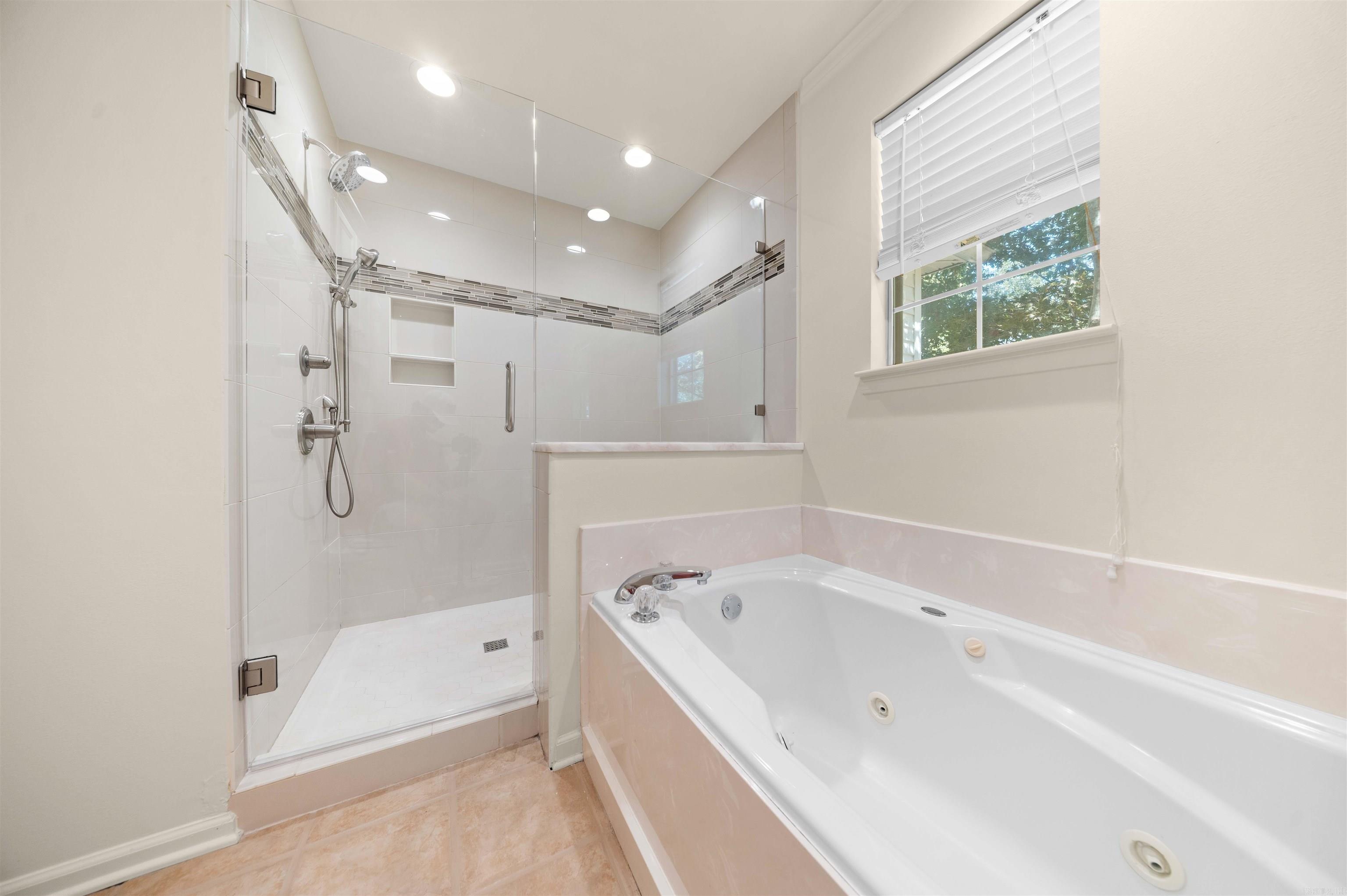2116 Hickorynut Ct Property Photo 28