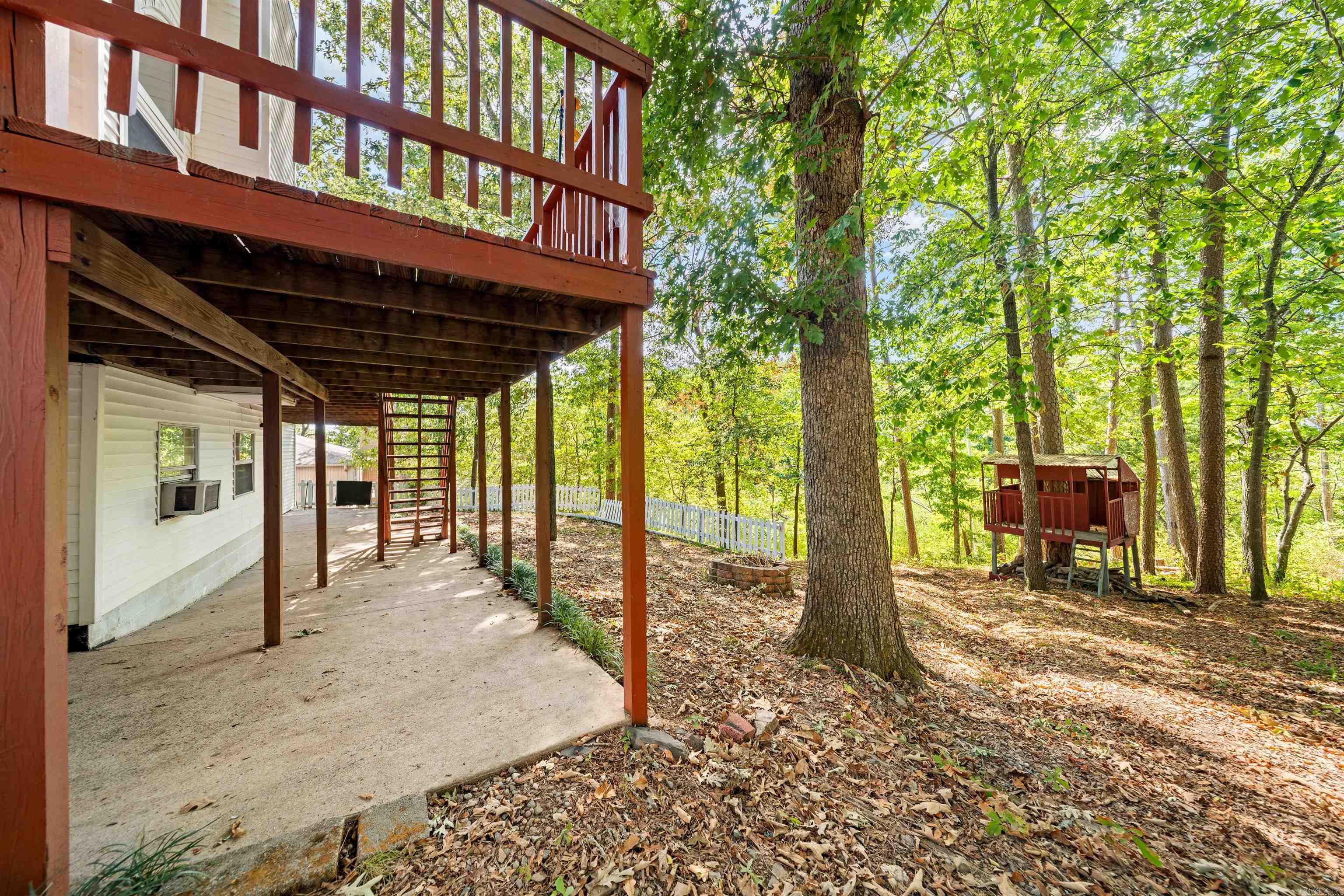 2116 Hickorynut Ct Property Photo 40