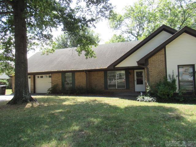 201 Berkshire Circle Property Photo 2