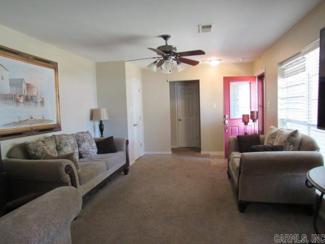 201 Berkshire Circle Property Photo 4