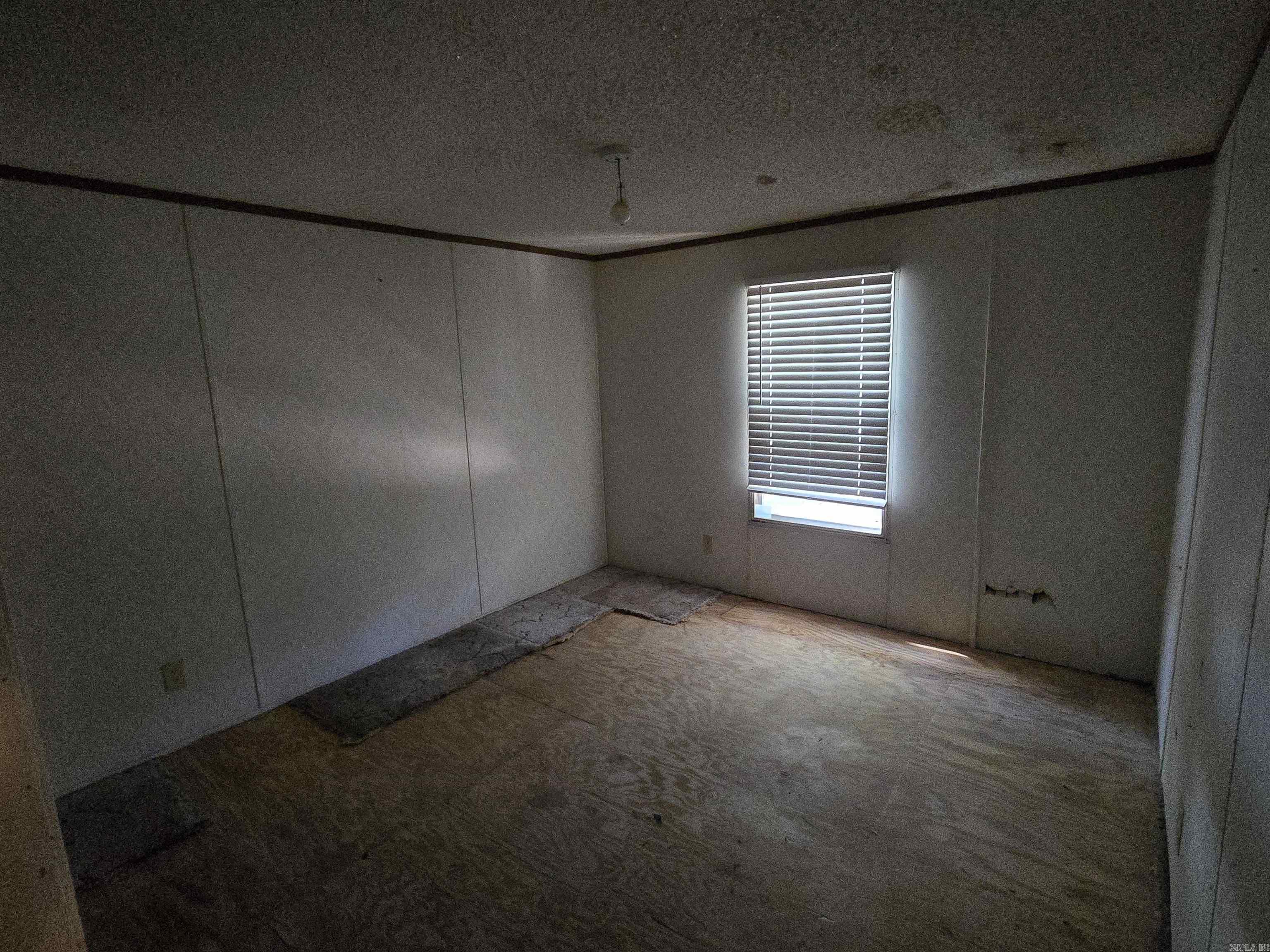 44 Deer Wood Cove Property Photo 9