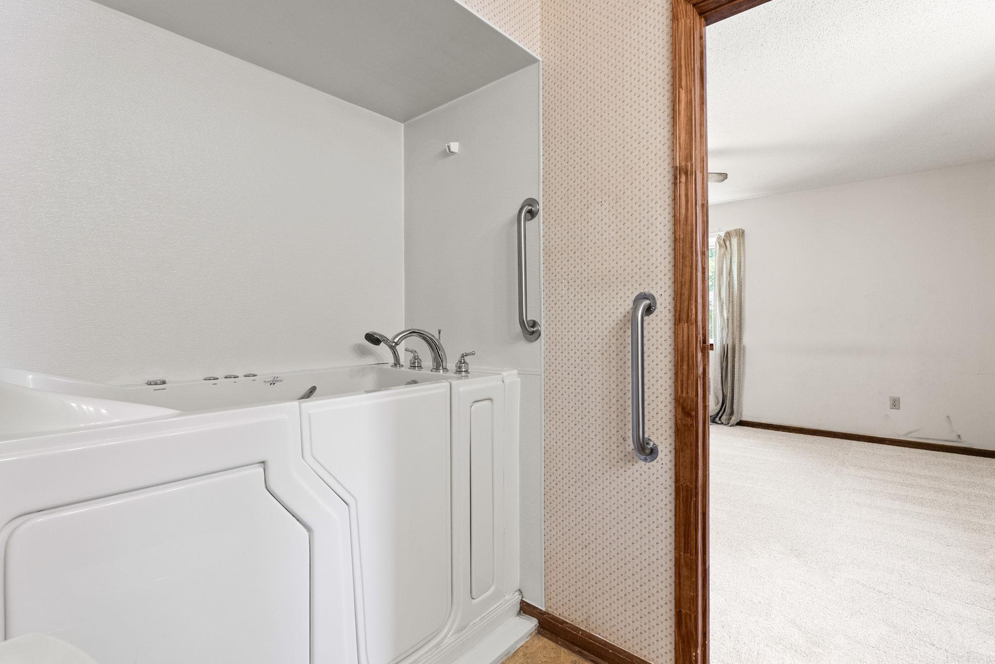 11 Evert Court Property Photo 20