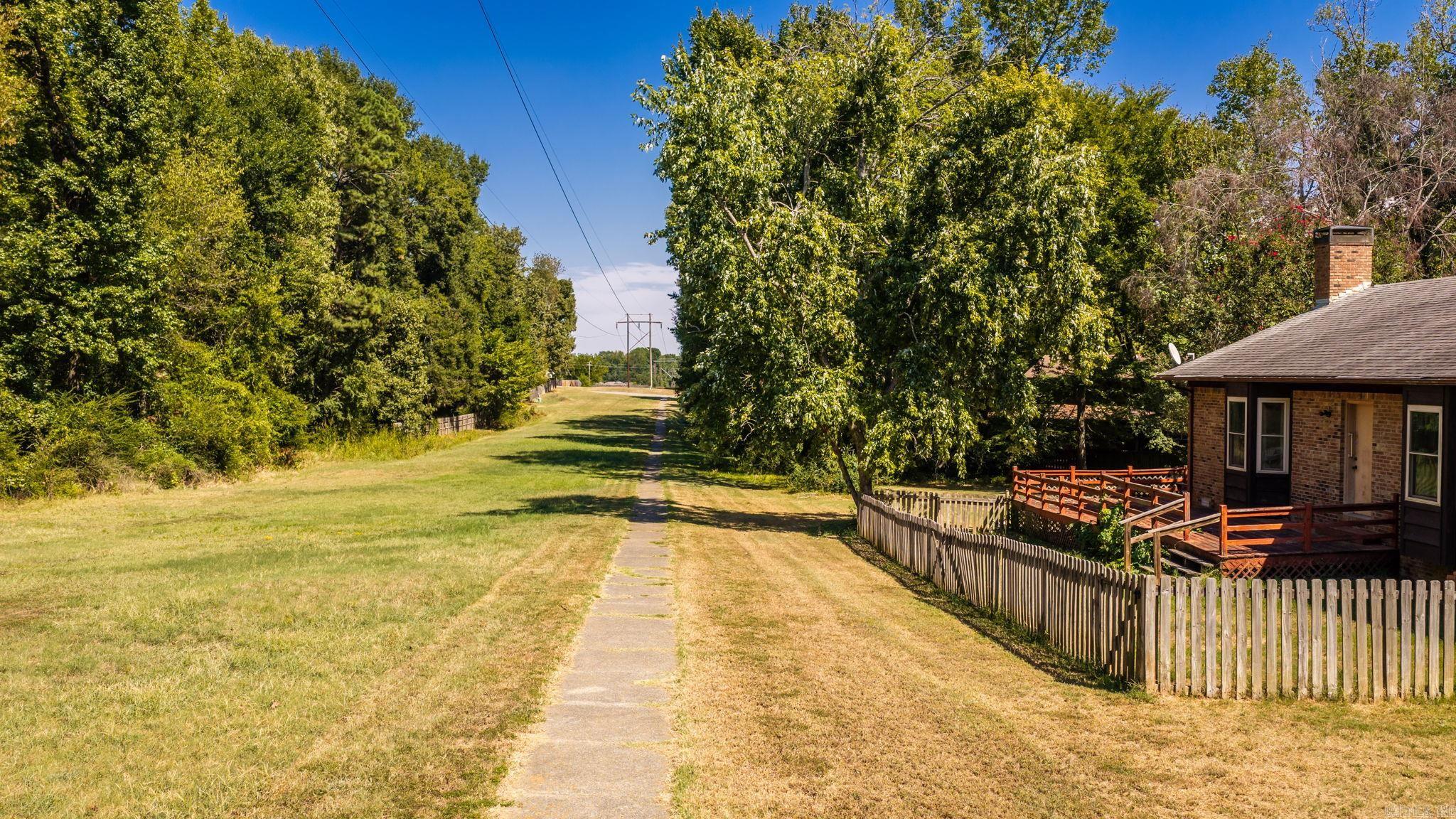 11 Evert Court Property Photo 33