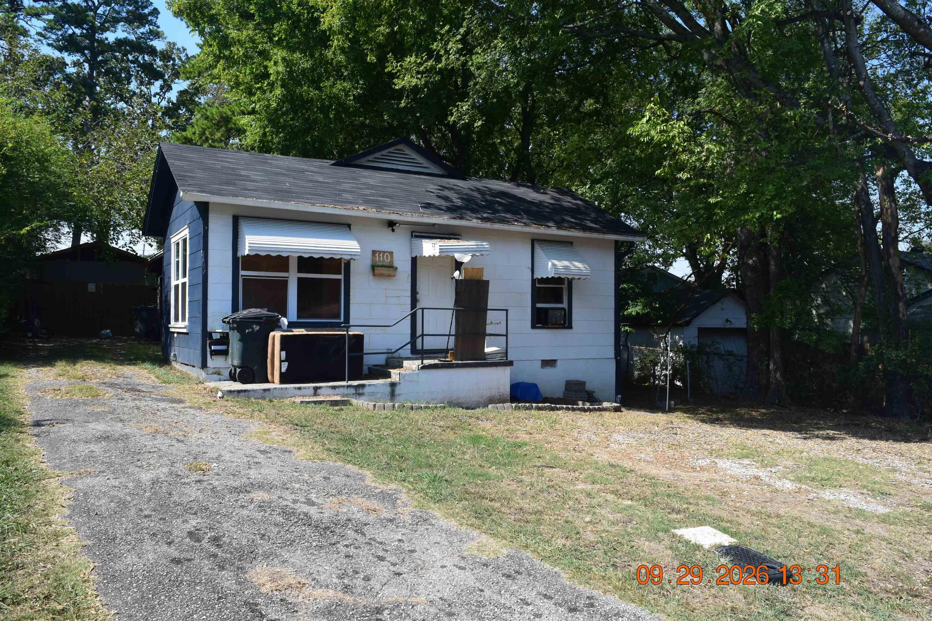 110 Kayla Property Photo 1