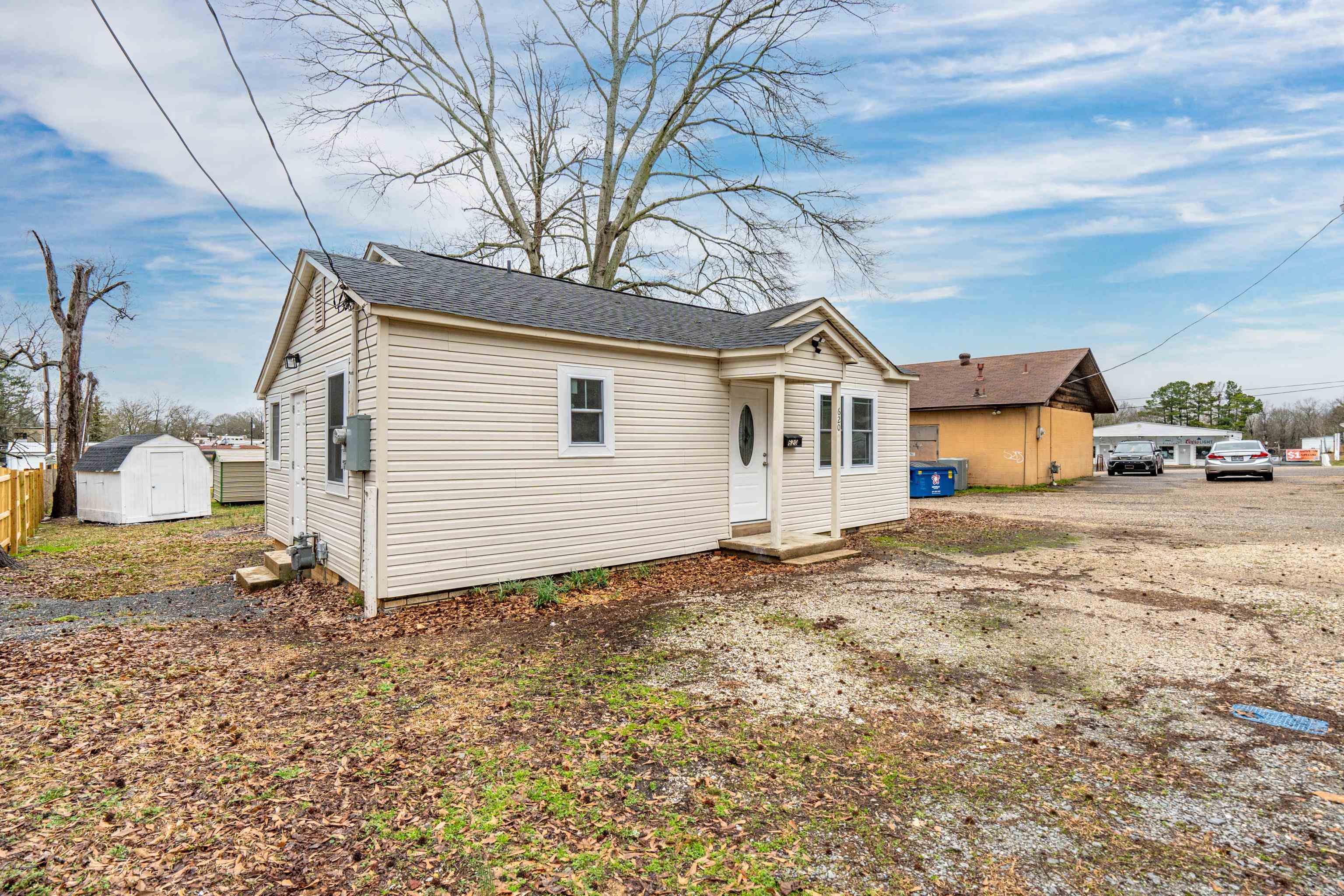 620 Edward Street Property Photo 21
