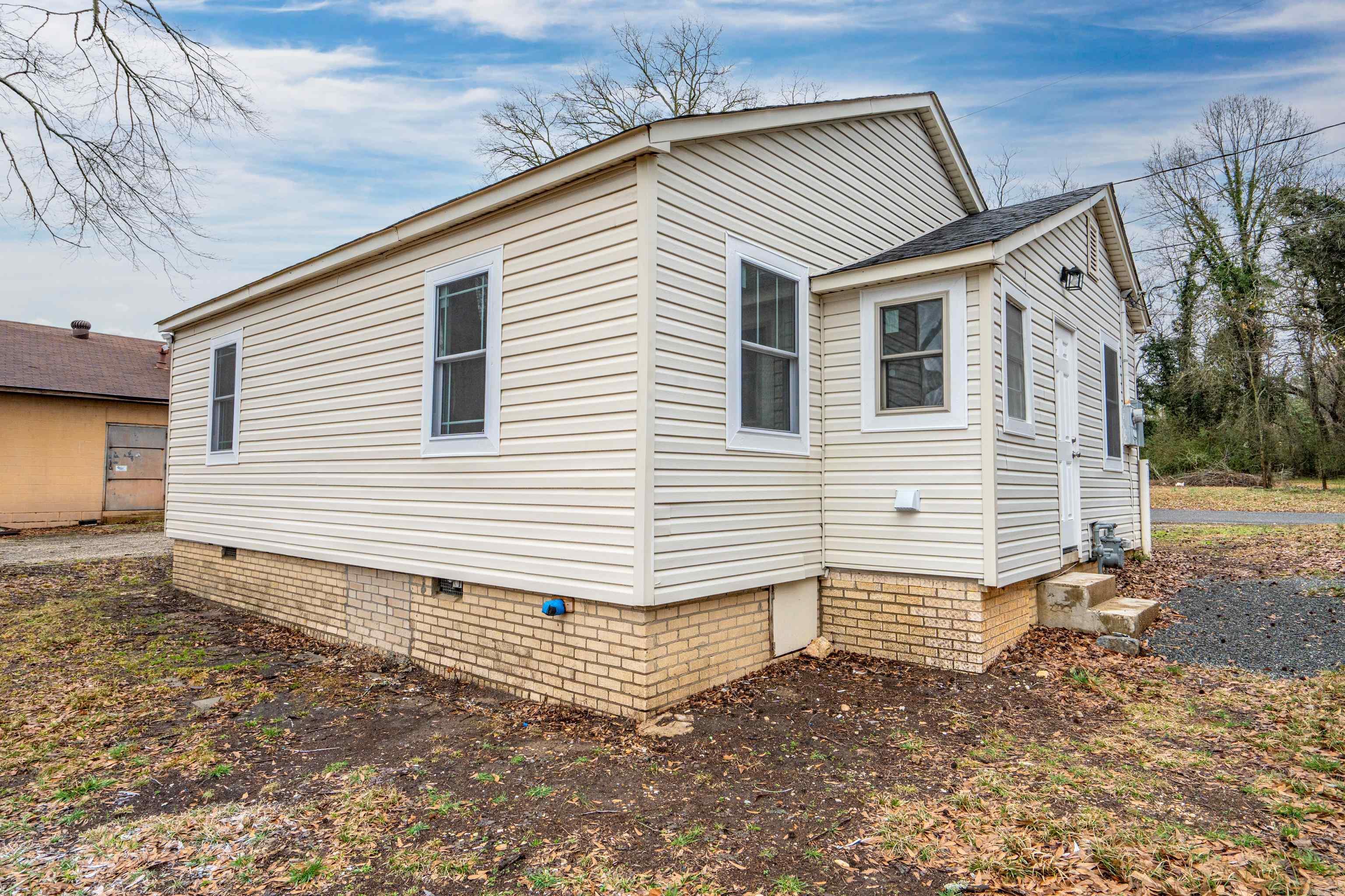 620 Edward Street Property Photo 25