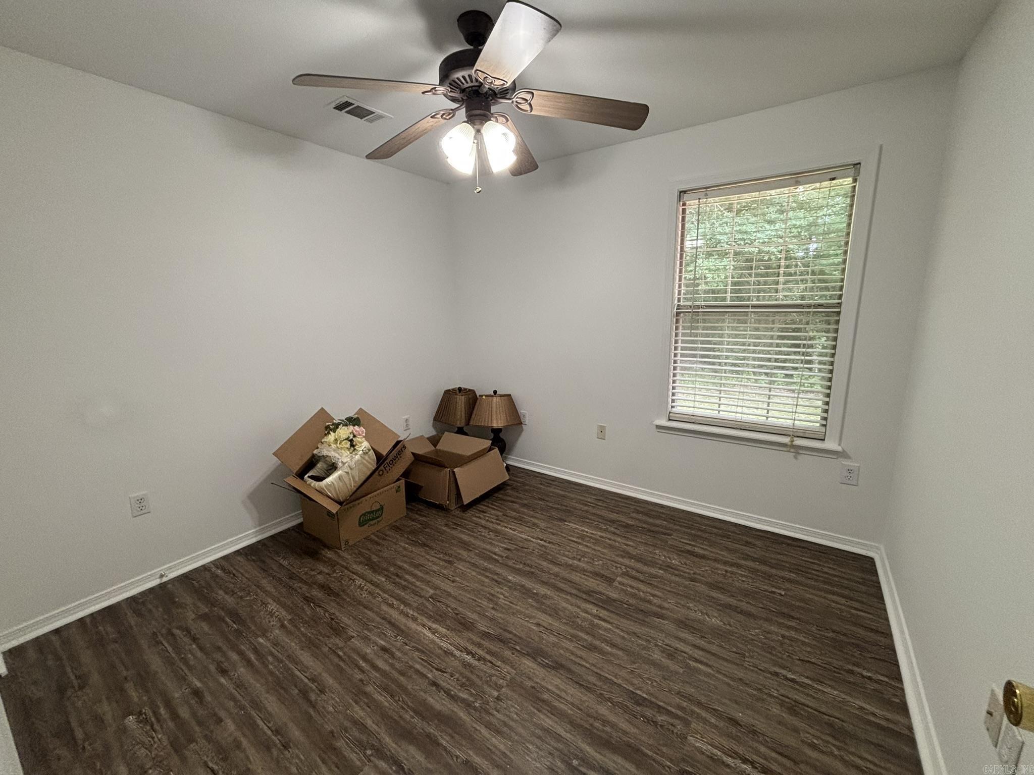 131 Willow Creek Drive Property Photo 14