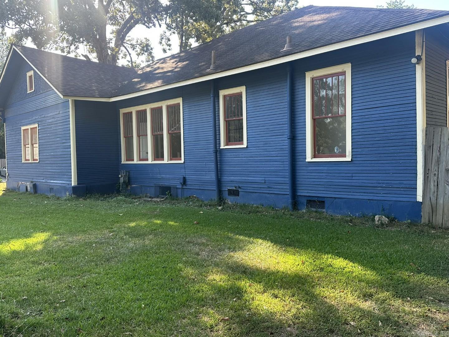 3000 S Cherry Street Property Photo 16