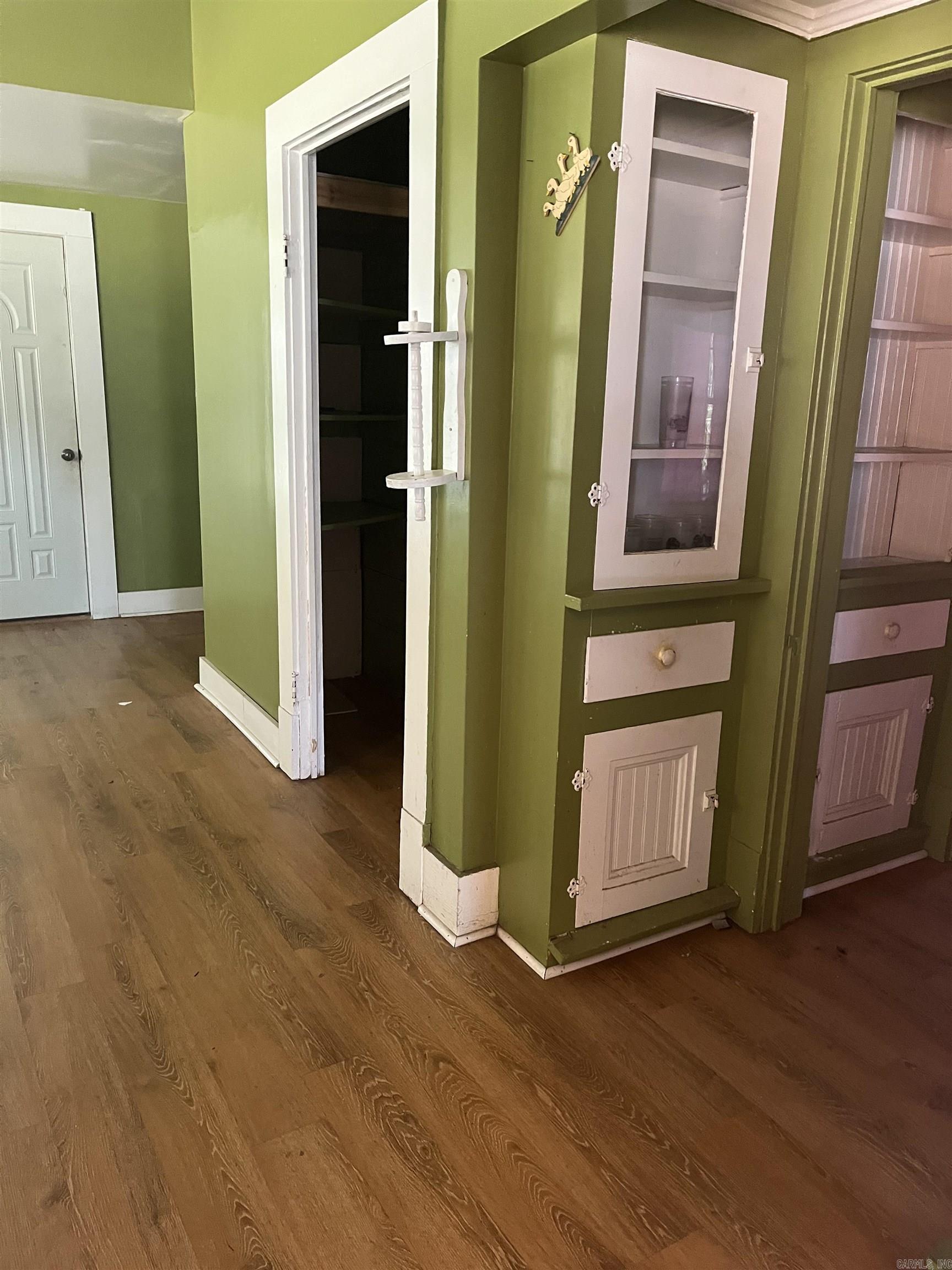 501 N Pine Property Photo 5