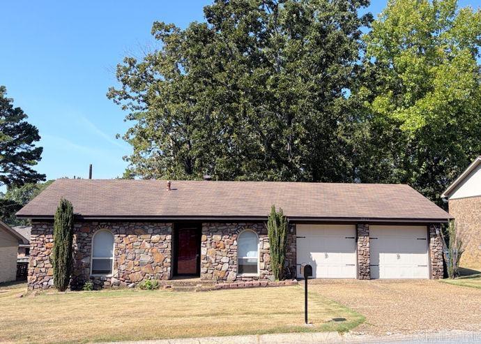 2912 Dorset Drive Property Photo 1