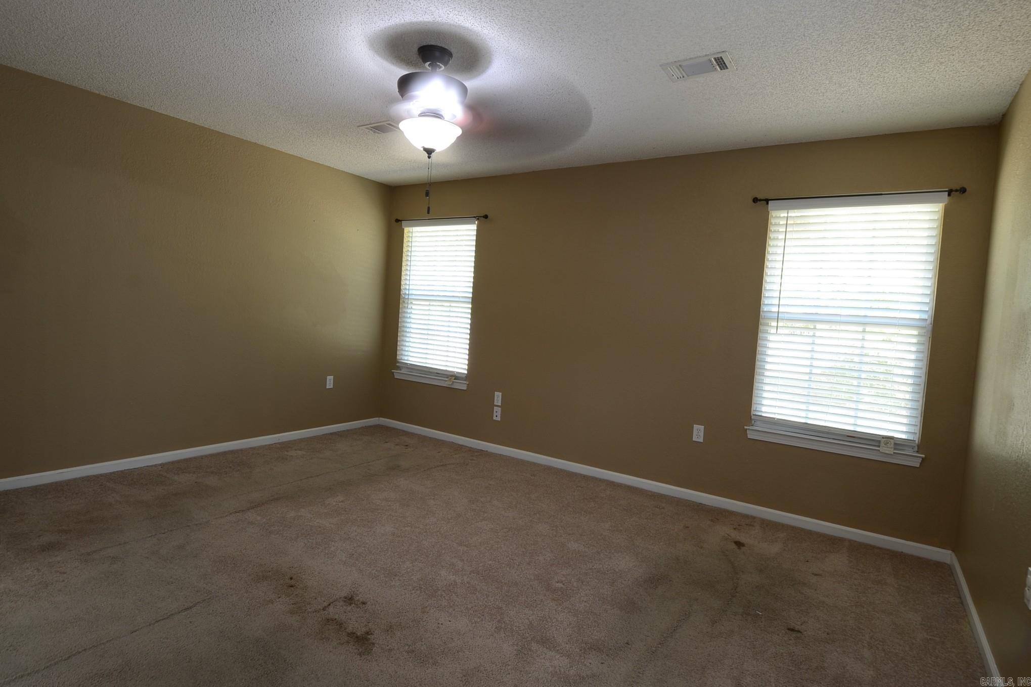 19 Brenda Drive Property Photo 12
