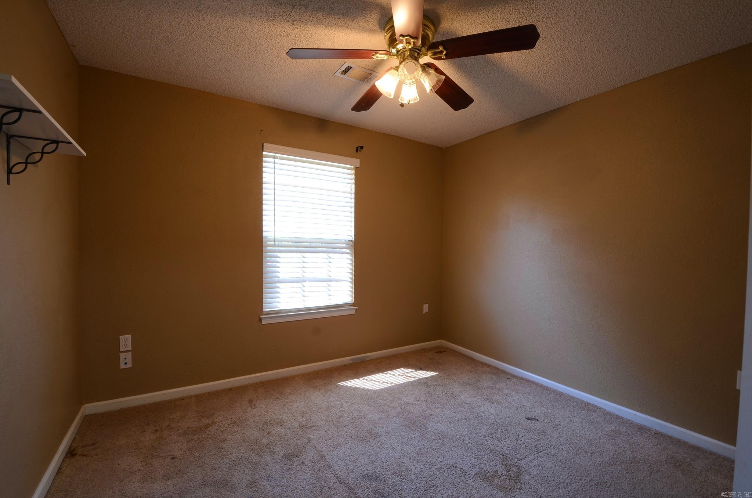 19 Brenda Drive Property Photo 23
