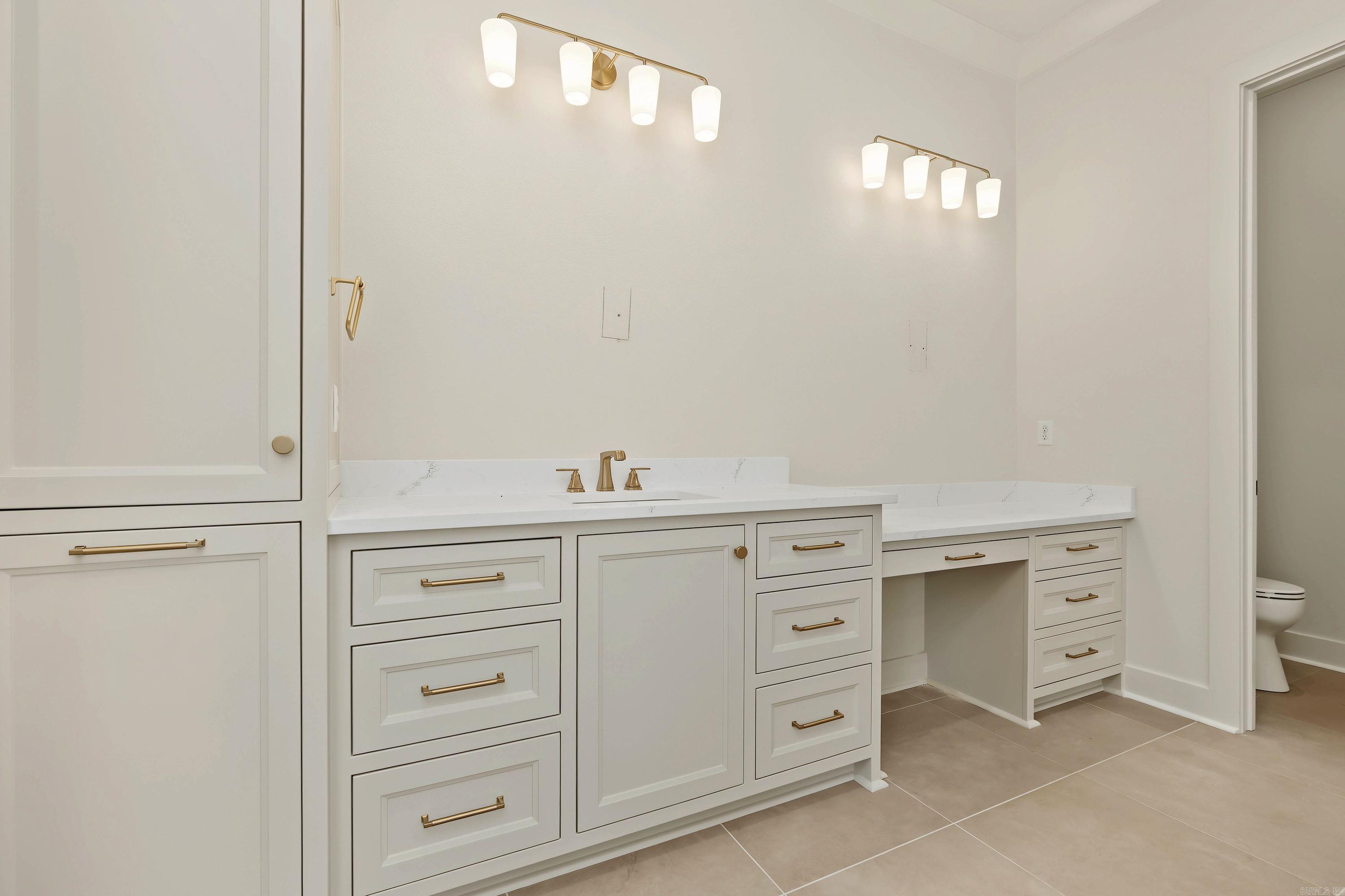 37 Miramont Circle Property Photo 25