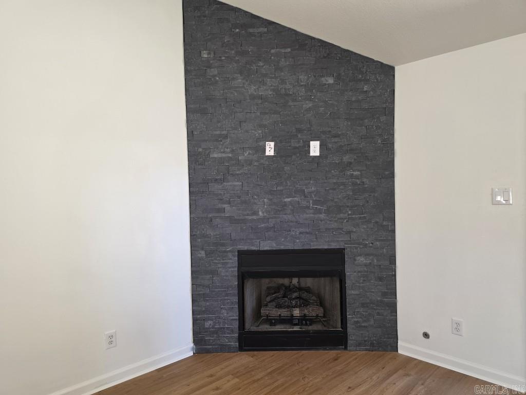 708 Mockingbird Ln Property Photo 10
