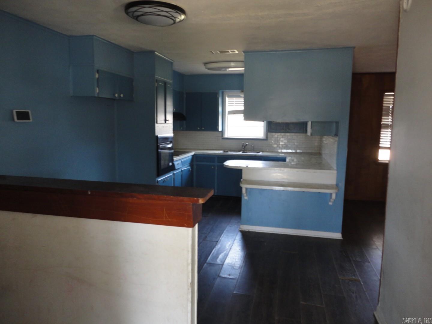 2905 S Taft Street Property Photo 9