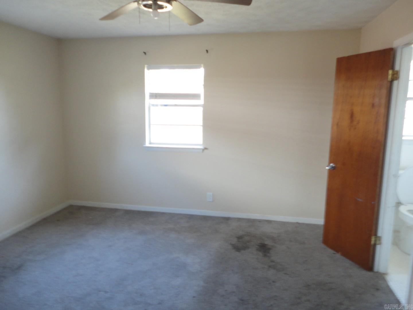 2905 S Taft Street Property Photo 18