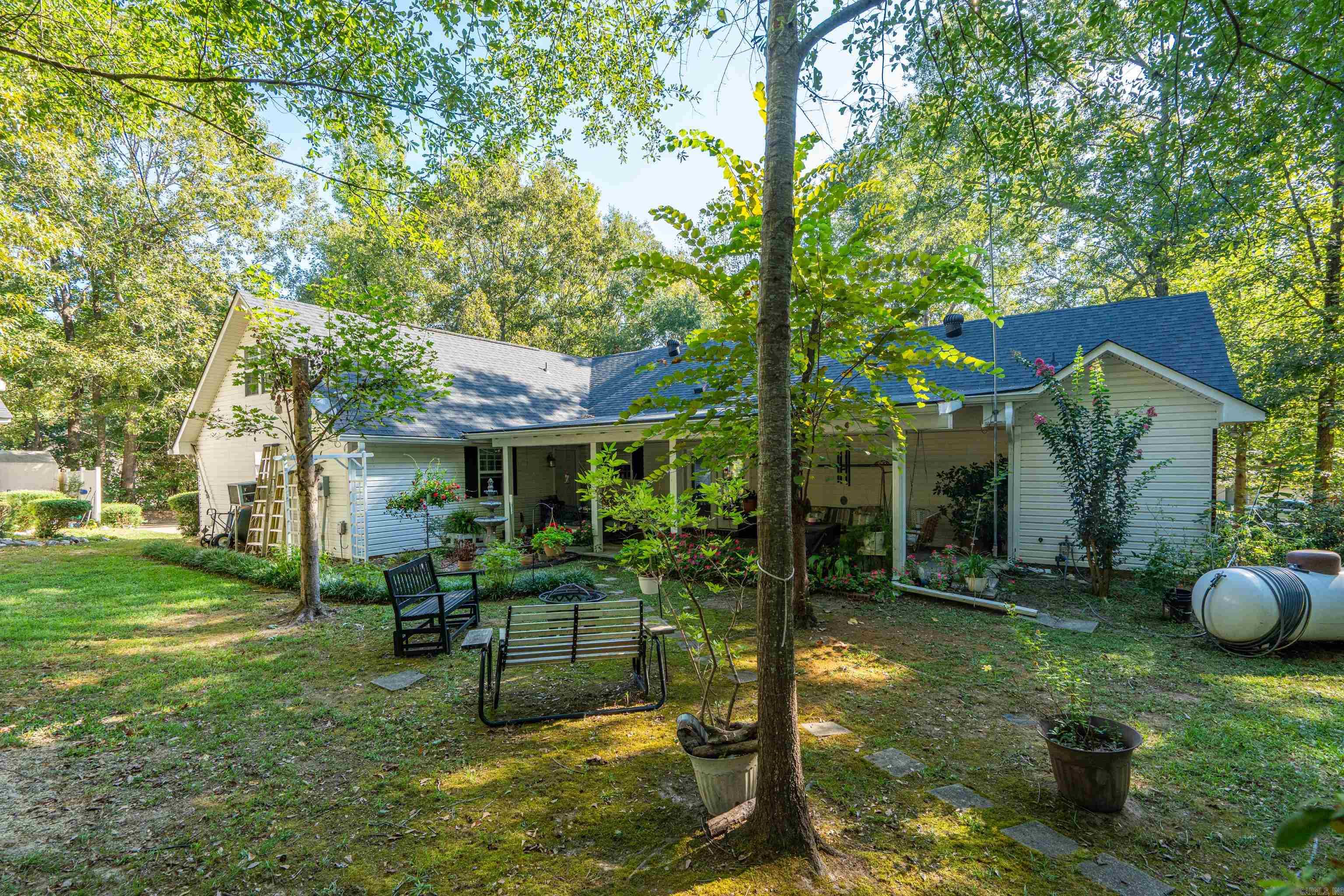 291 Whispering Winds Dr Property Photo 37