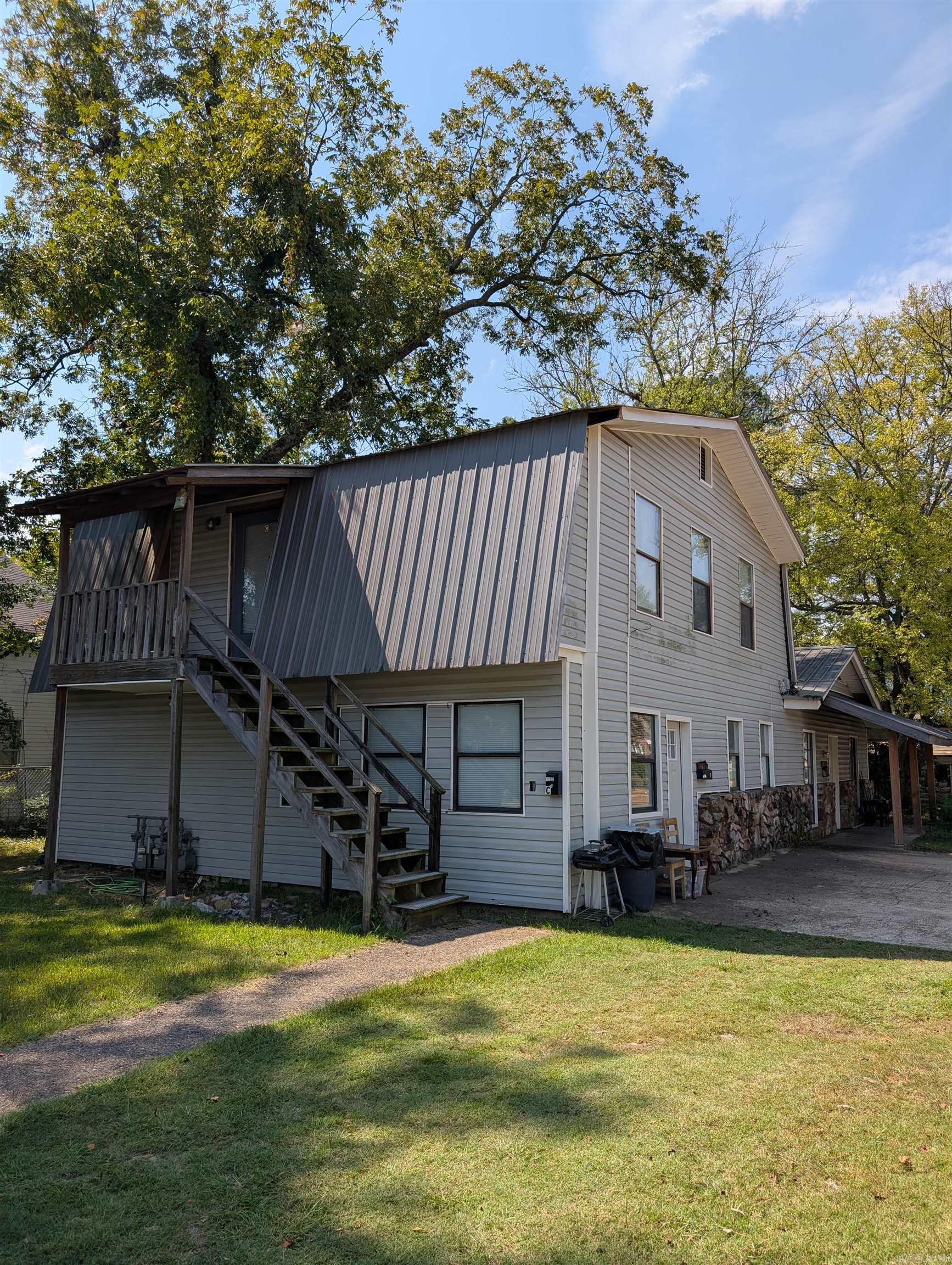 1103 Caddo Street Property Photo 4