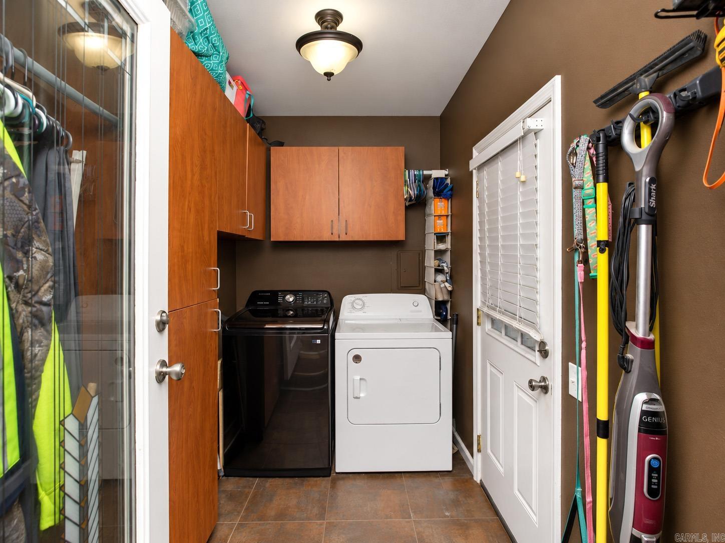 202 Carter Drive Property Photo 15