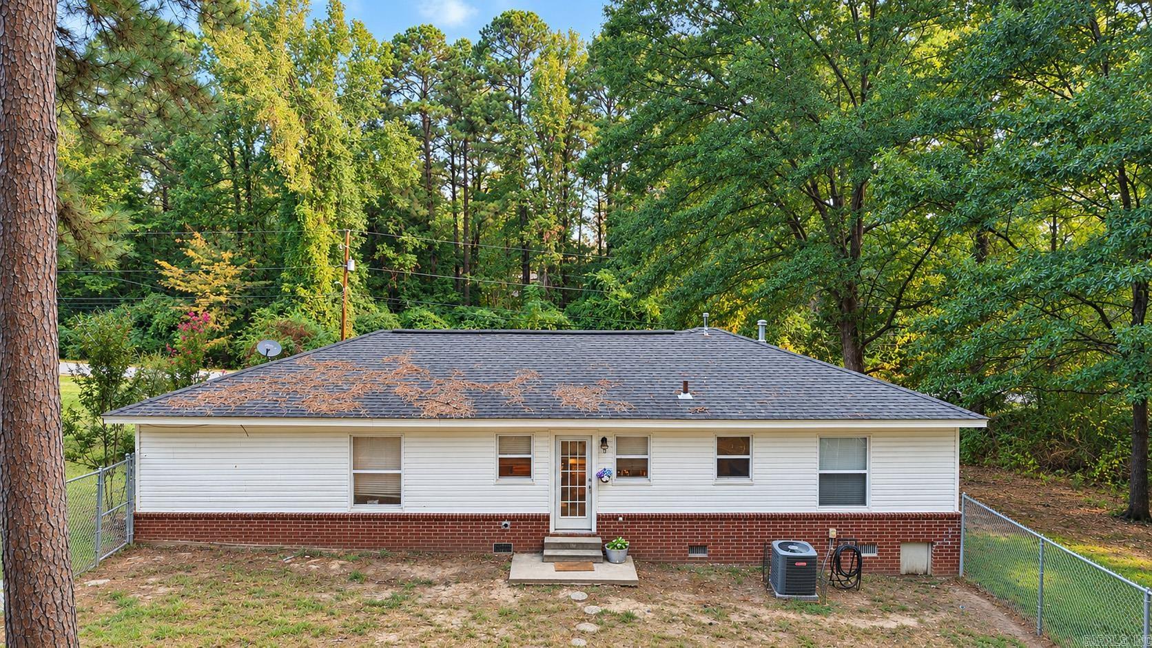 202 Carter Drive Property Photo 16