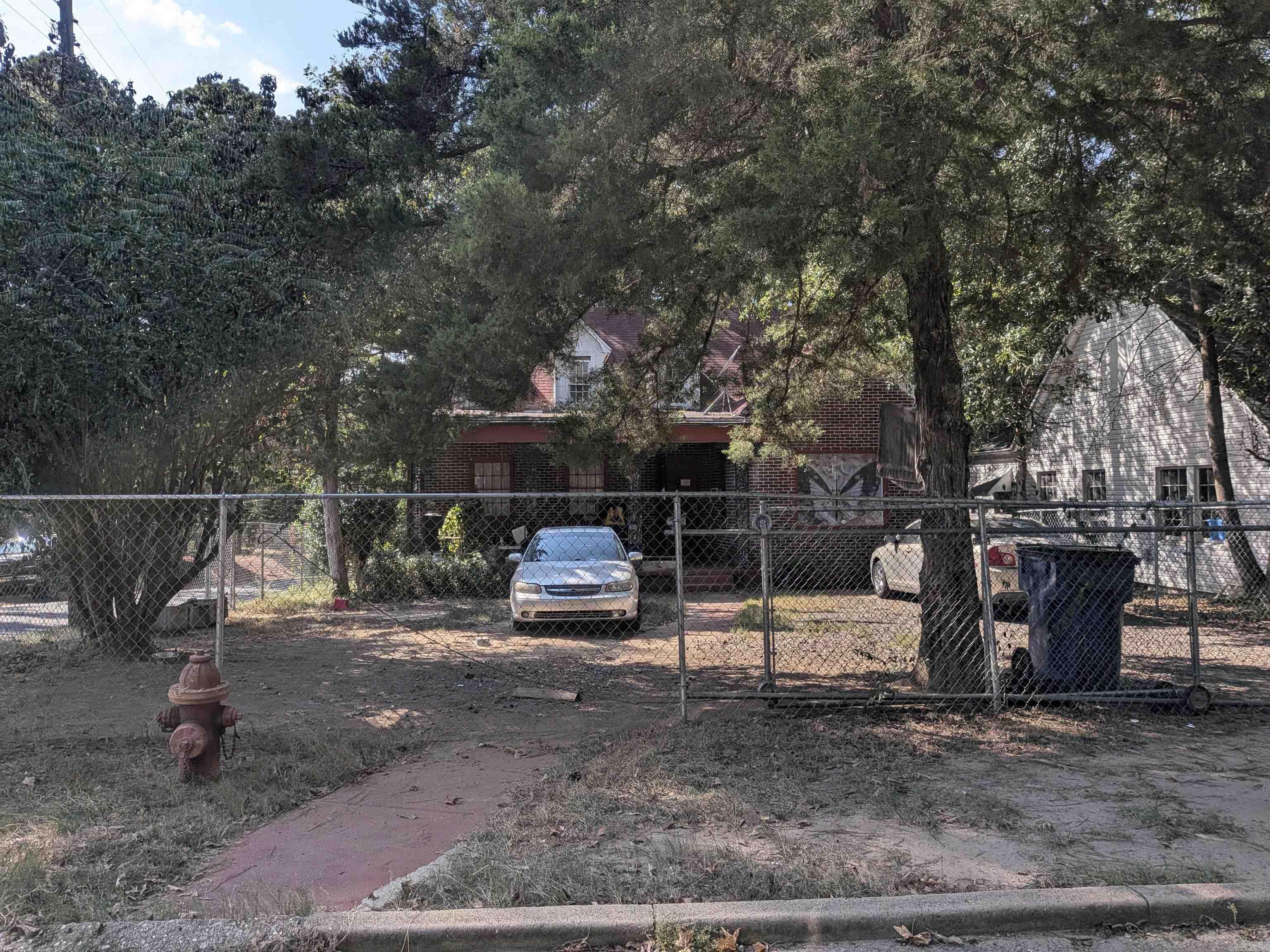 504 N Agee Property Photo 2