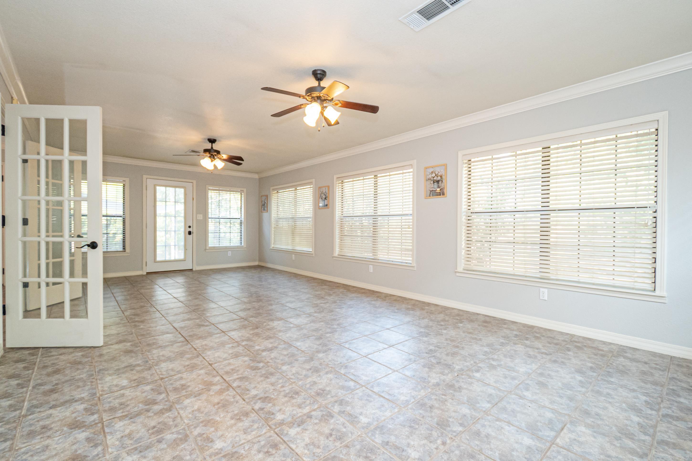 191 Autumn Lane Property Photo 7