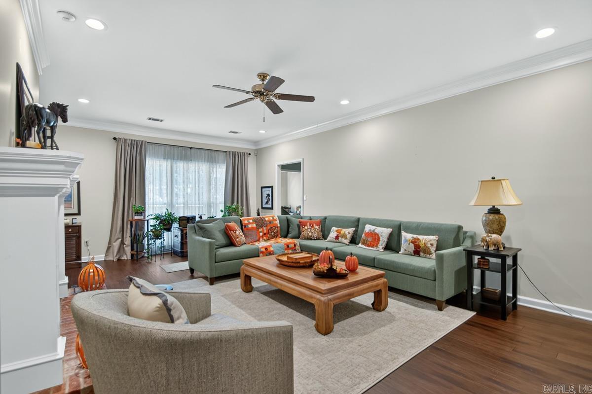 68 Aberdeen Drive Property Photo 4