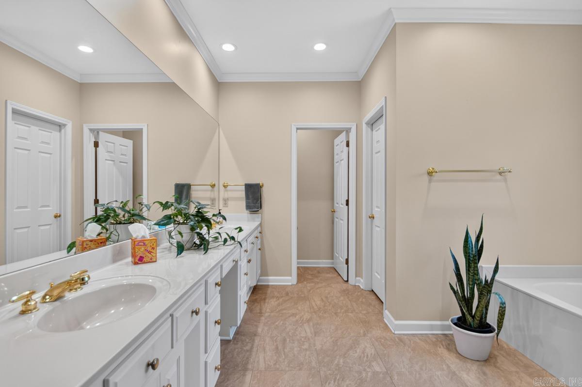 68 Aberdeen Drive Property Photo 16