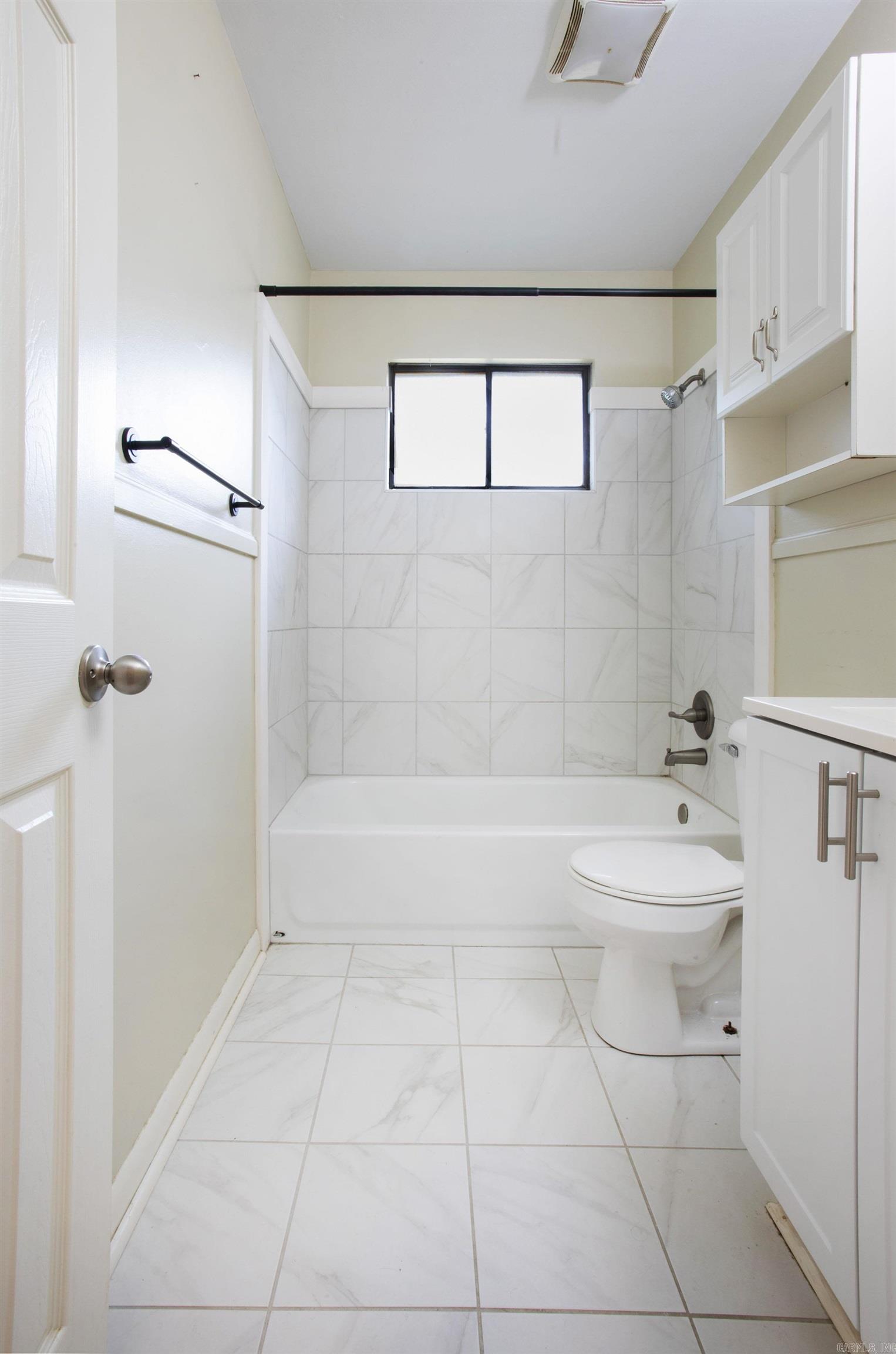 300 Rosetta Street Property Photo 18