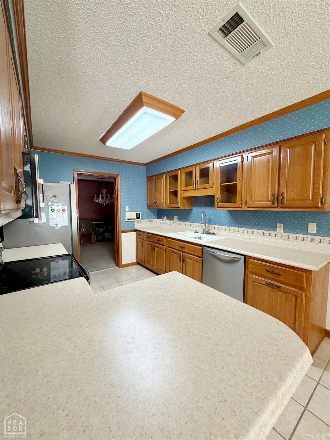 1404 Wingate Cove Property Photo 4