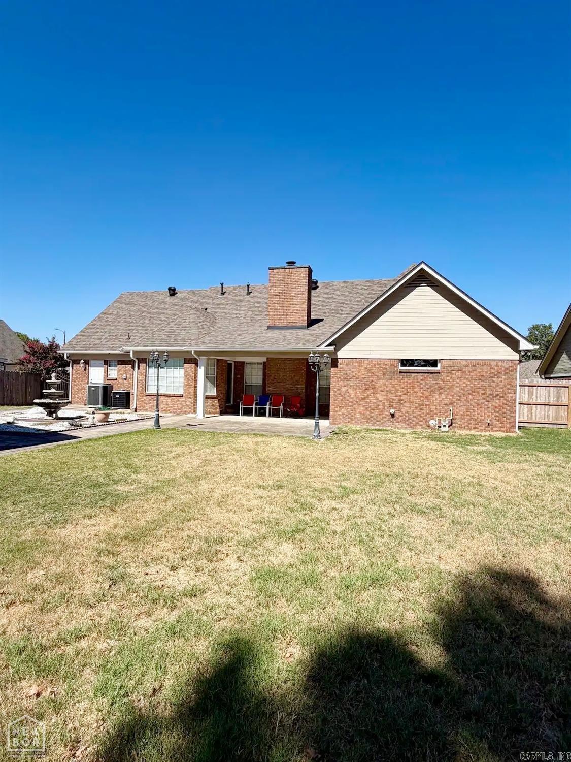 1404 Wingate Cove Property Photo 18