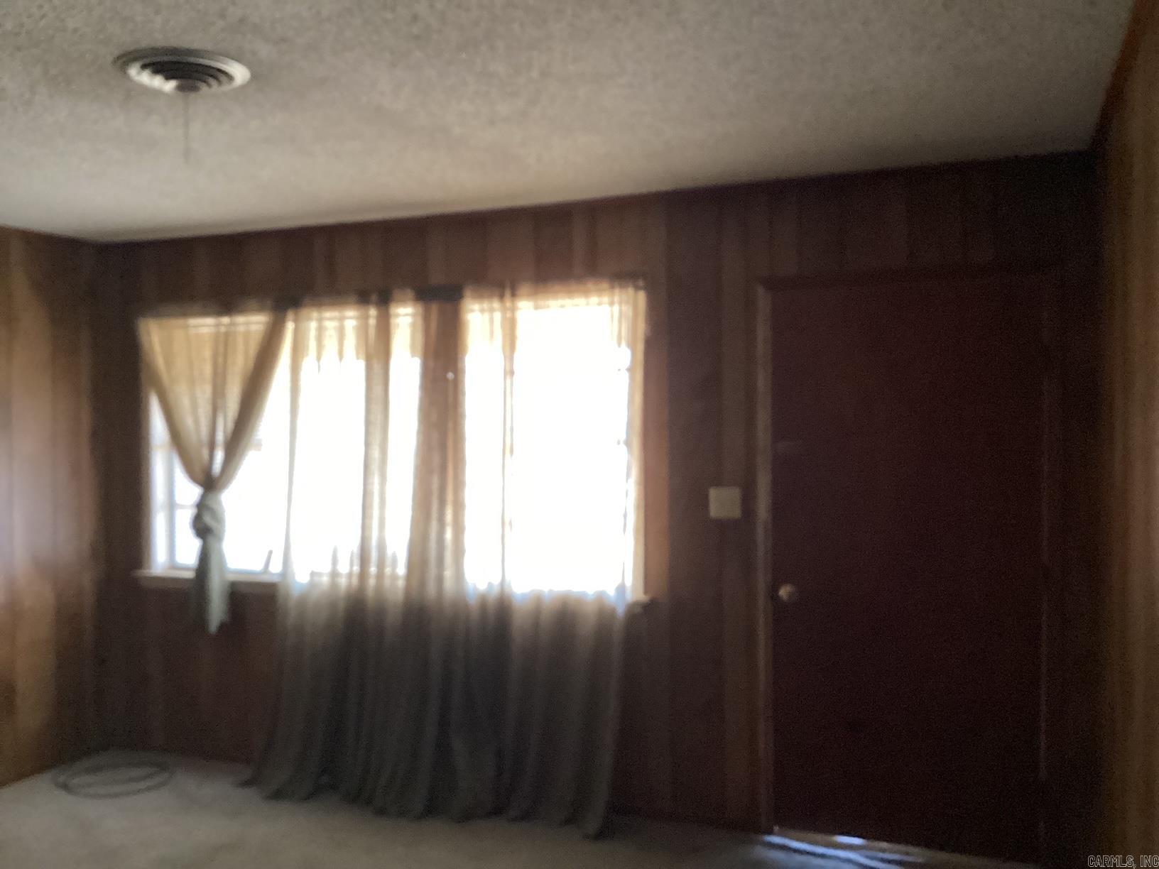 1208 Cale Rd Property Photo 6