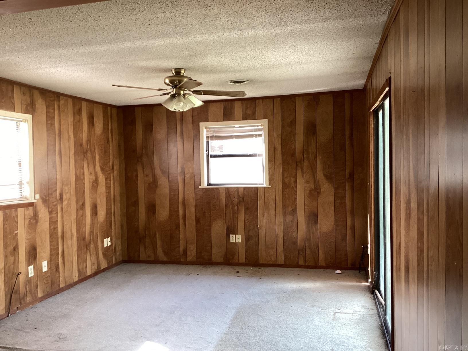 1208 Cale Rd Property Photo 7