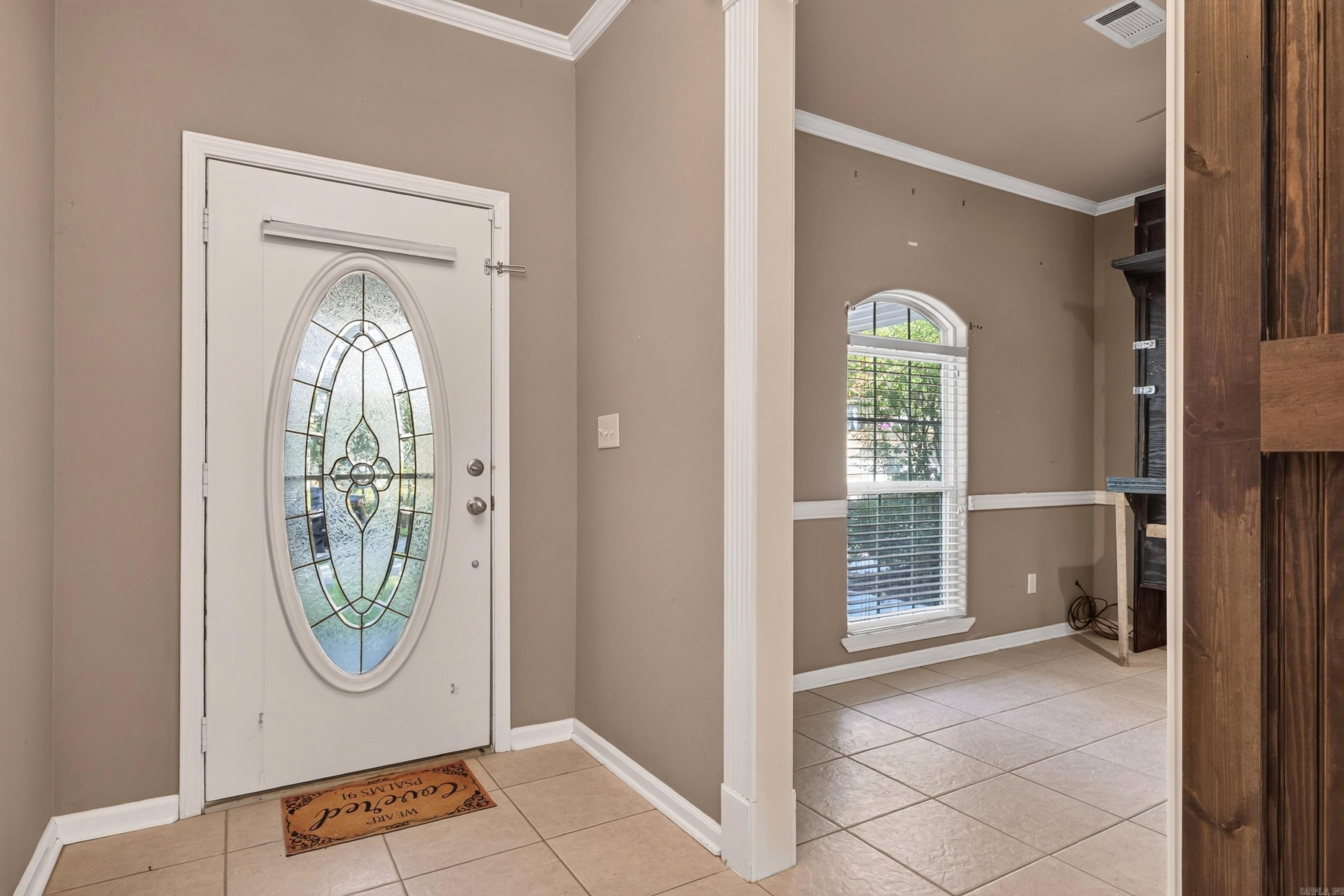 105 Chisholm Trail Property Photo 5