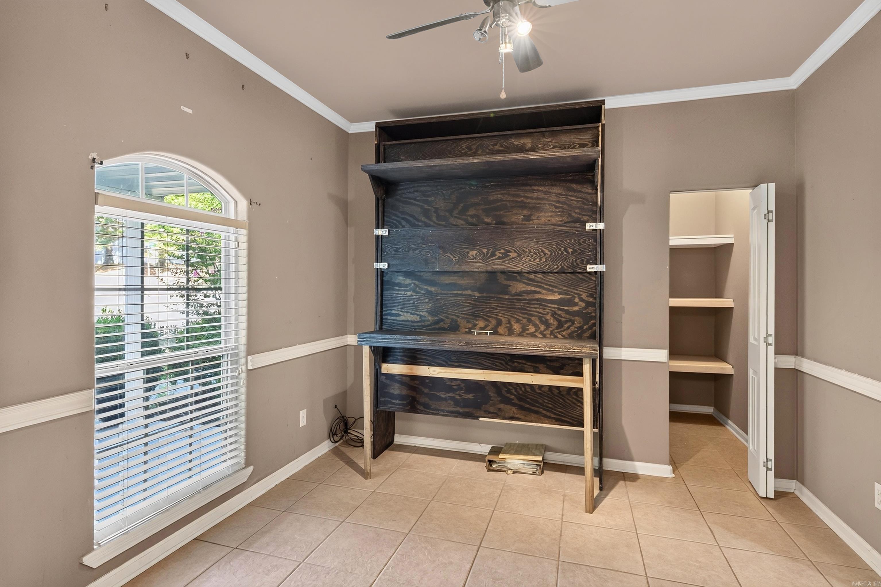 105 Chisholm Trail Property Photo 15