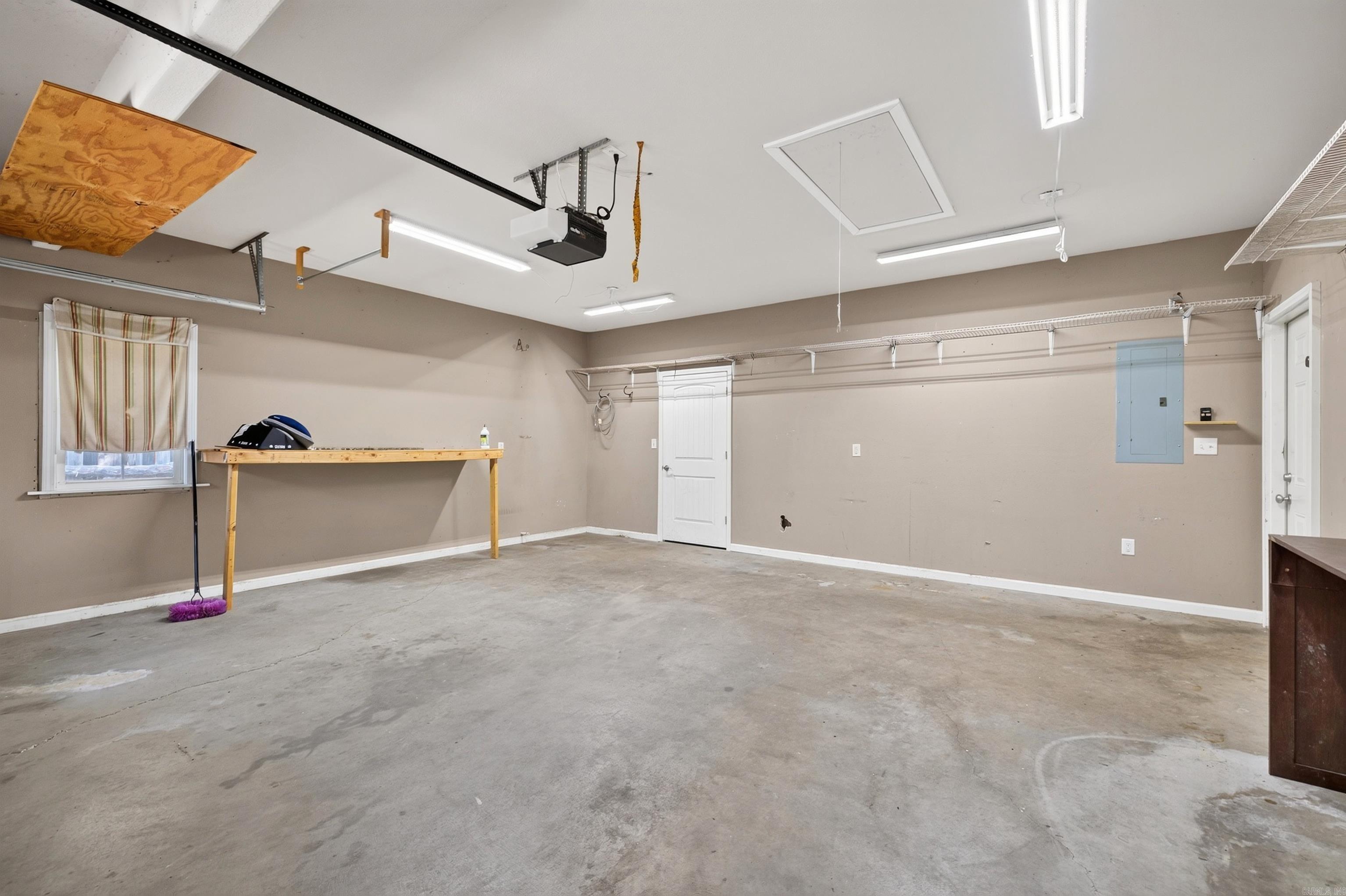 105 Chisholm Trail Property Photo 19