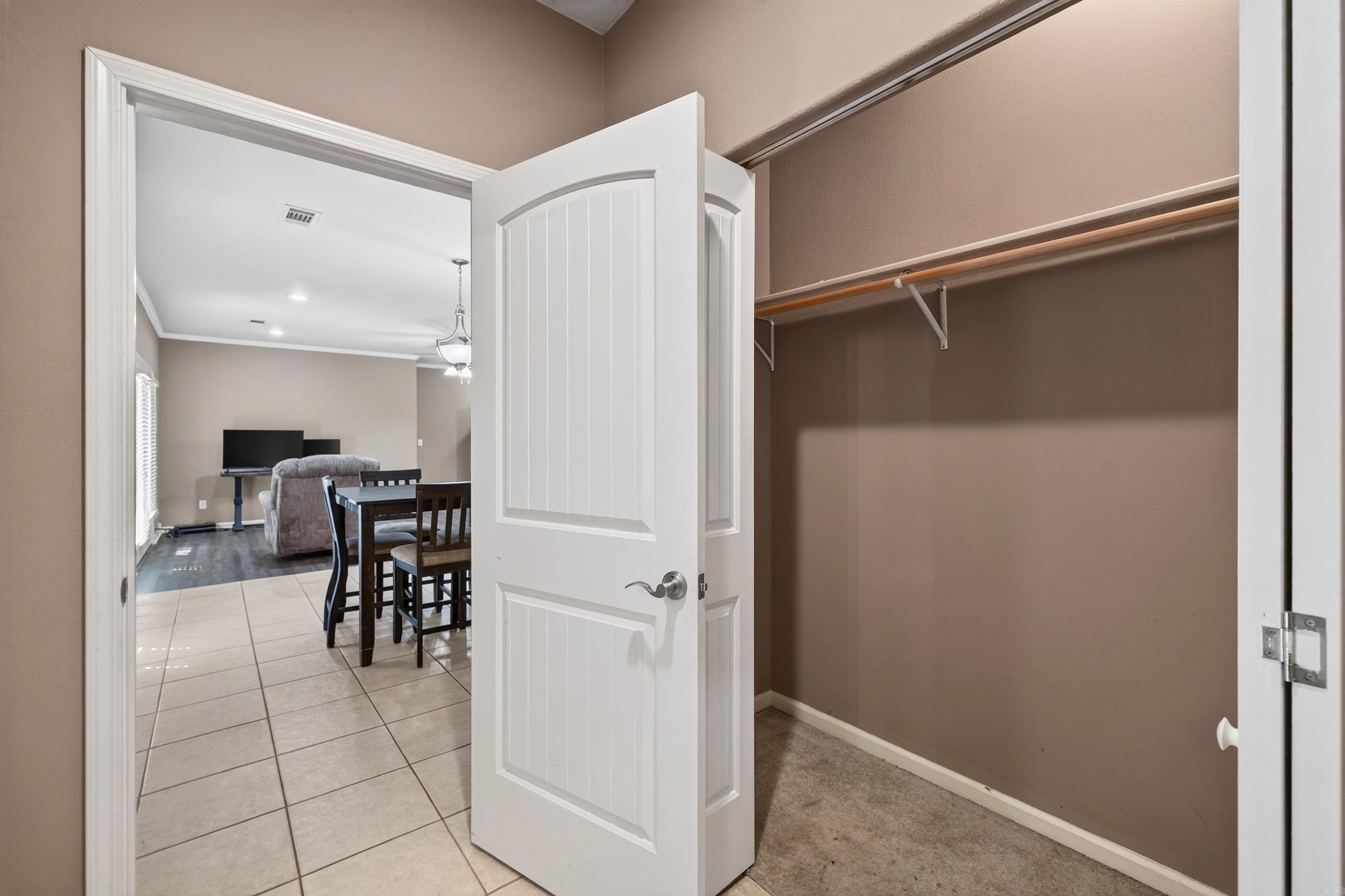 105 Chisholm Trail Property Photo 23