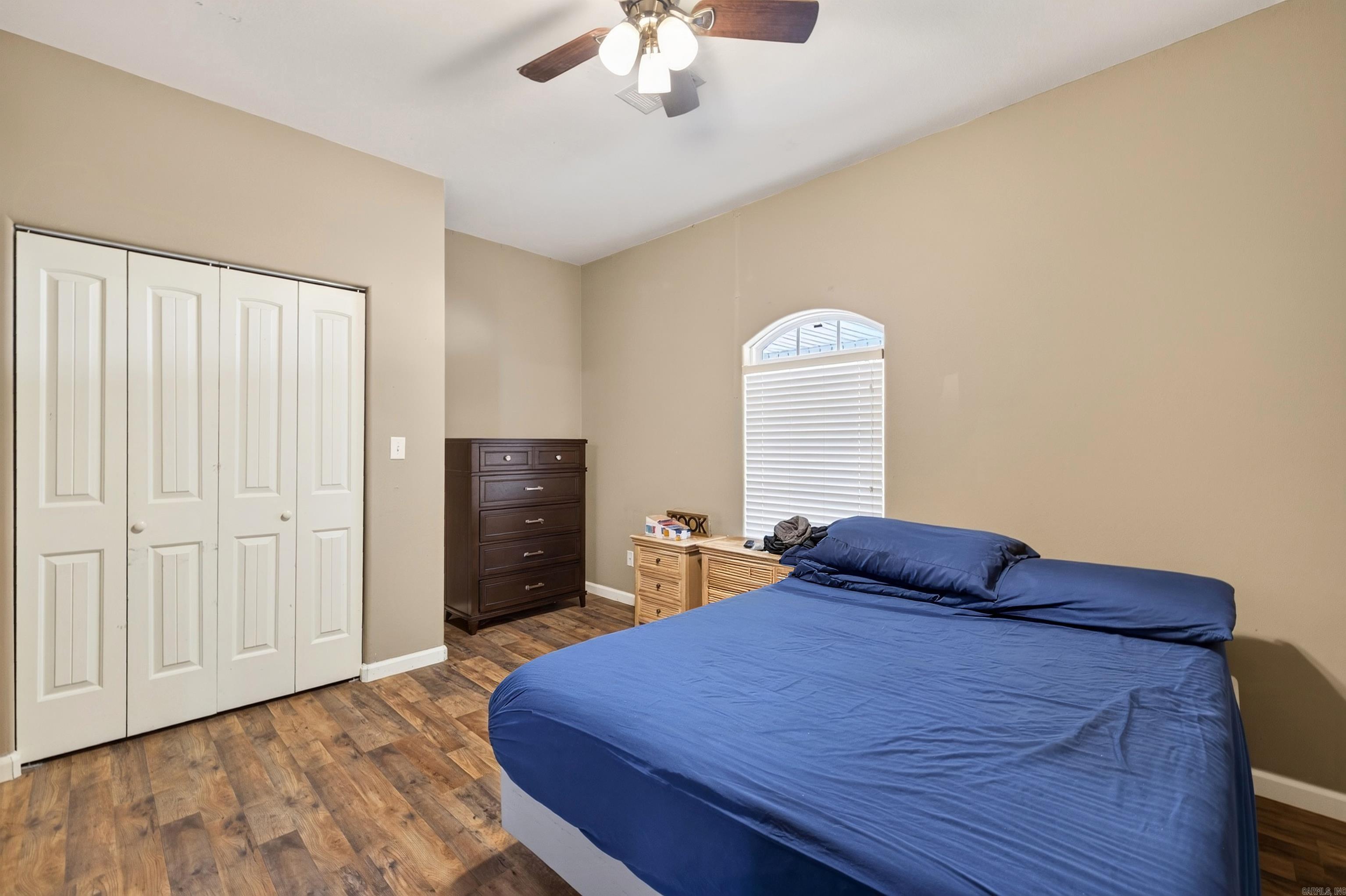 105 Chisholm Trail Property Photo 29