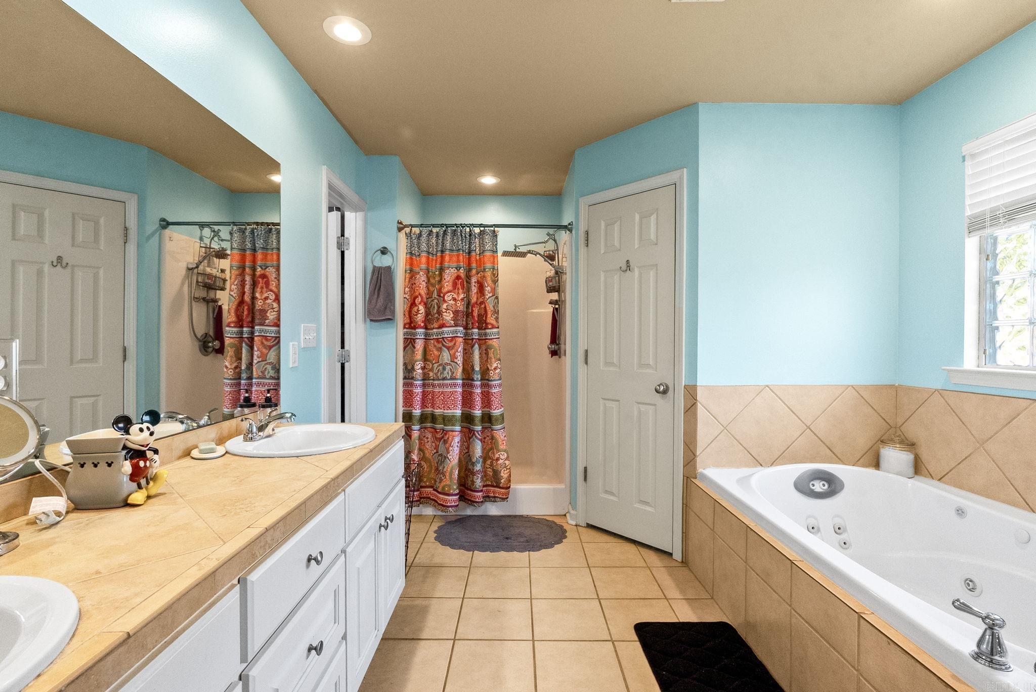7004 Belmont Cove Property Photo 10