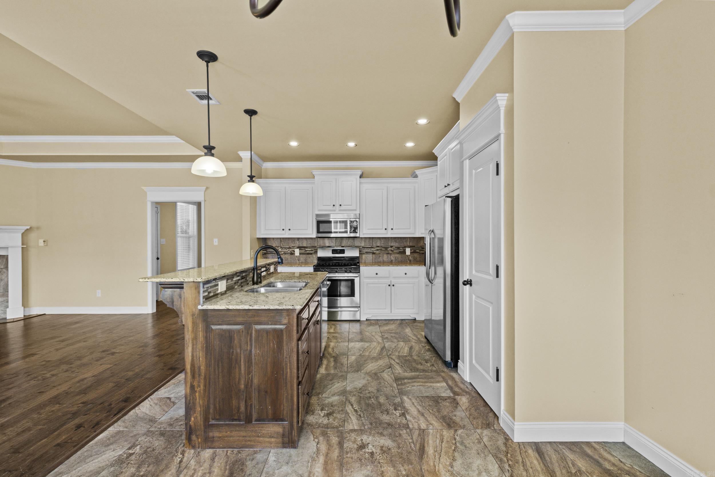 304 Prospect Park Loop Property Photo 12