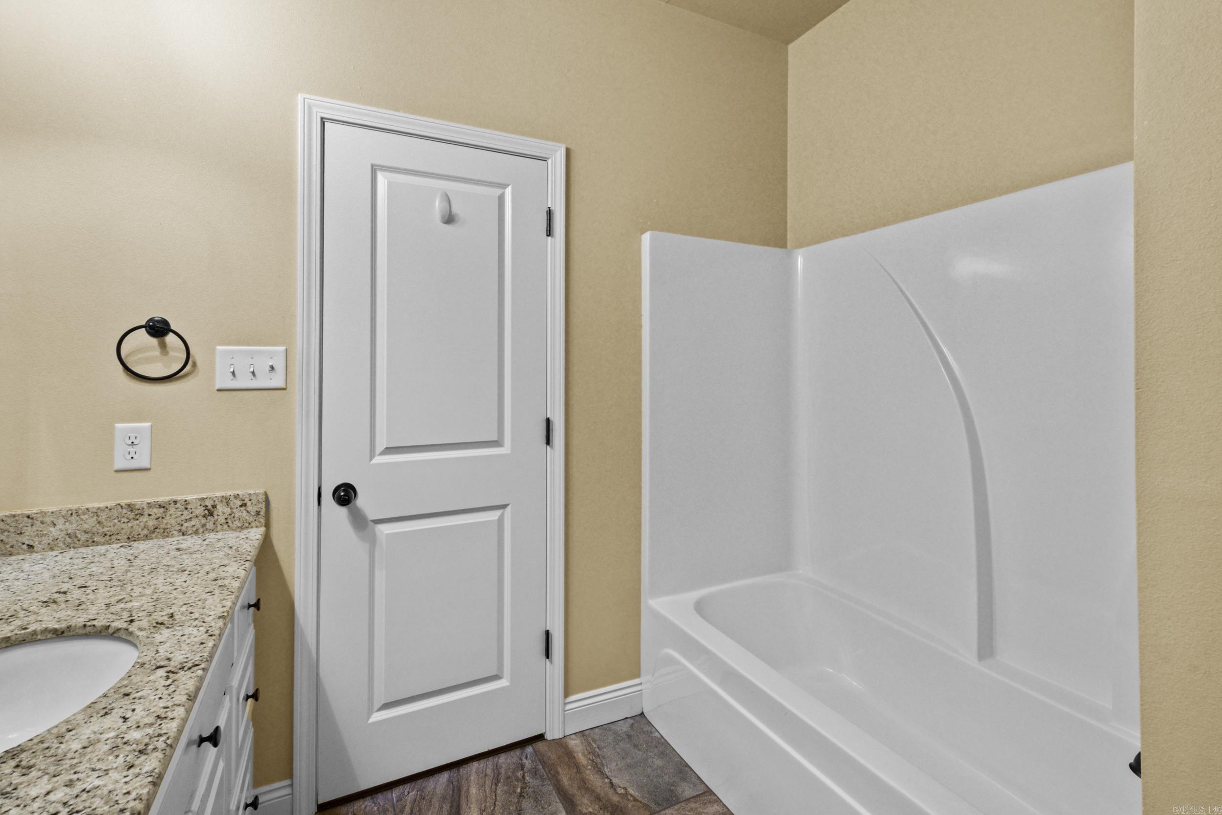 304 Prospect Park Loop Property Photo 28