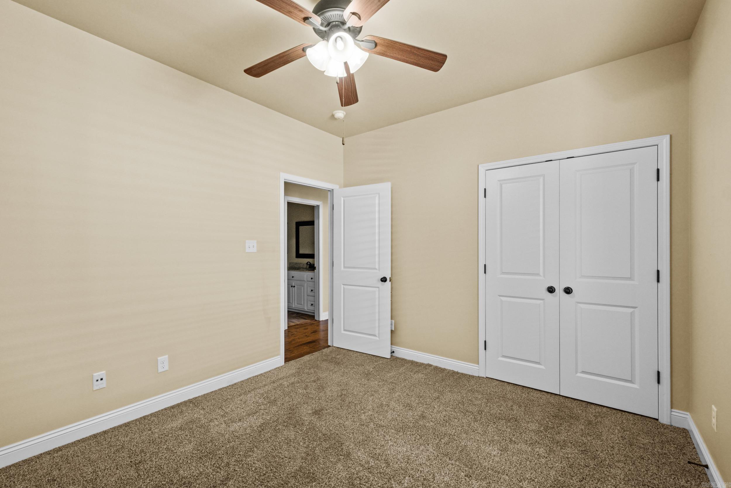 304 Prospect Park Loop Property Photo 30