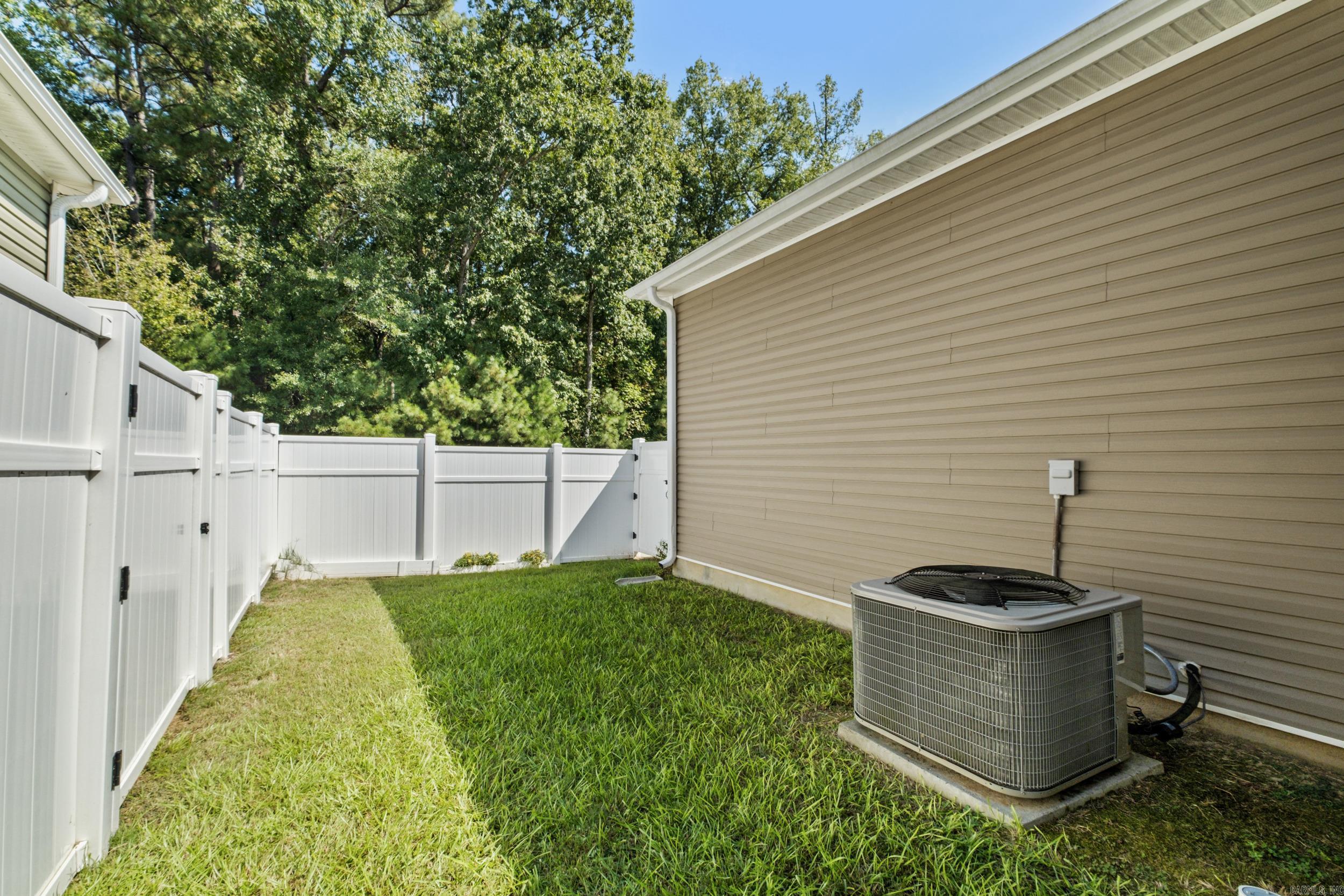 304 Prospect Park Loop Property Photo 34