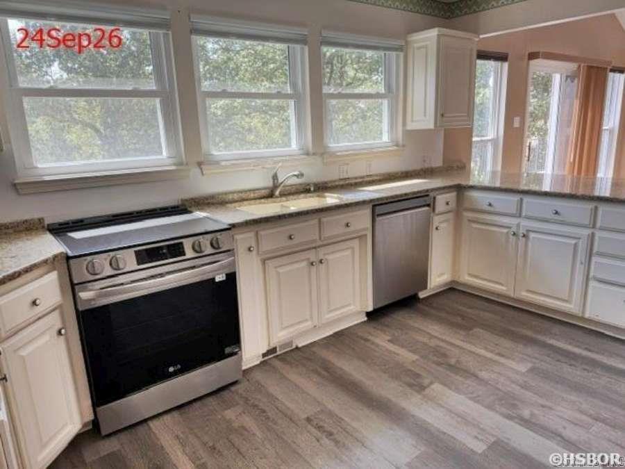 209 Pebble Beach Drive Property Photo 11